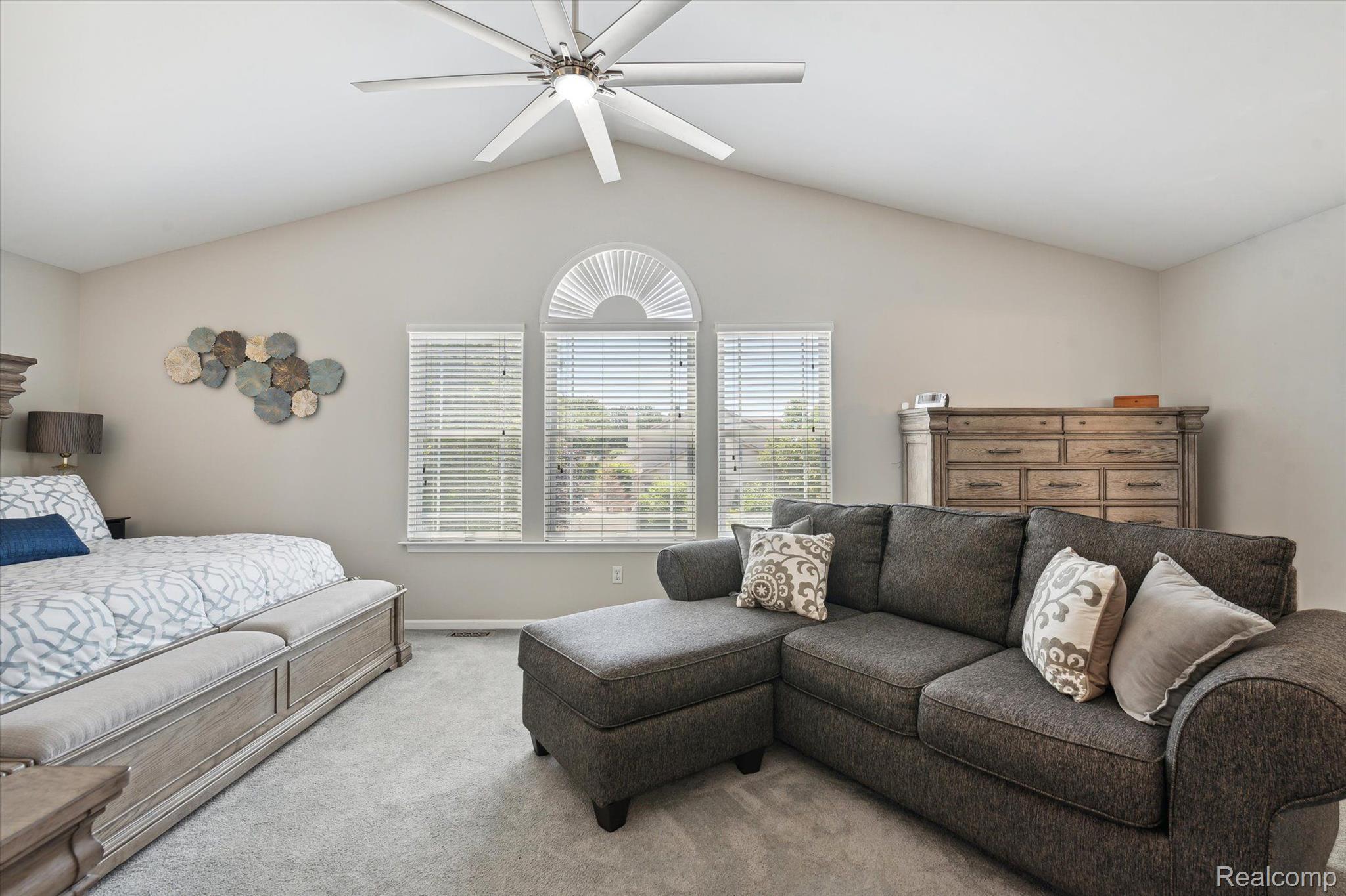 23649 LEIGHWOOD Drive