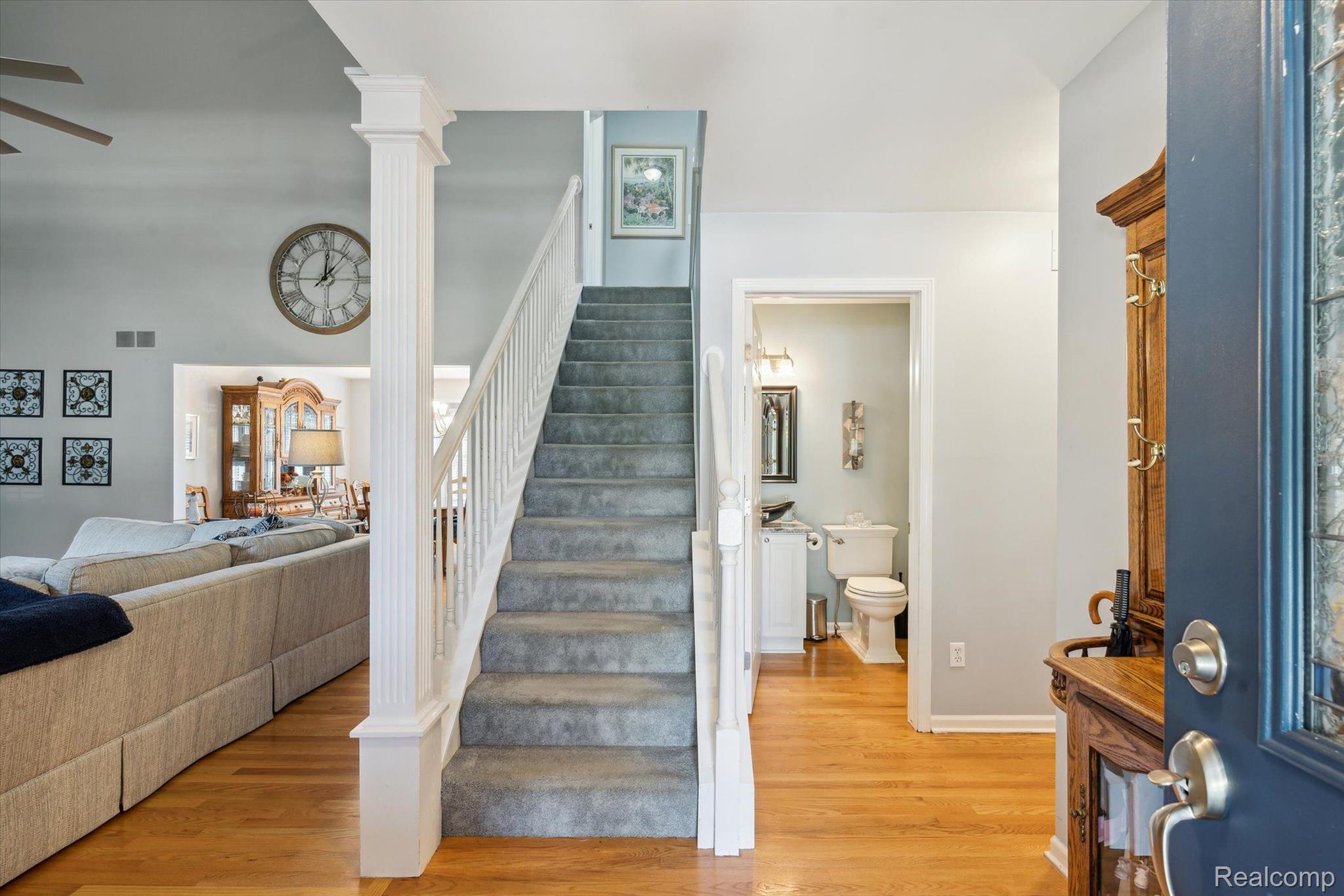 23649 LEIGHWOOD Drive