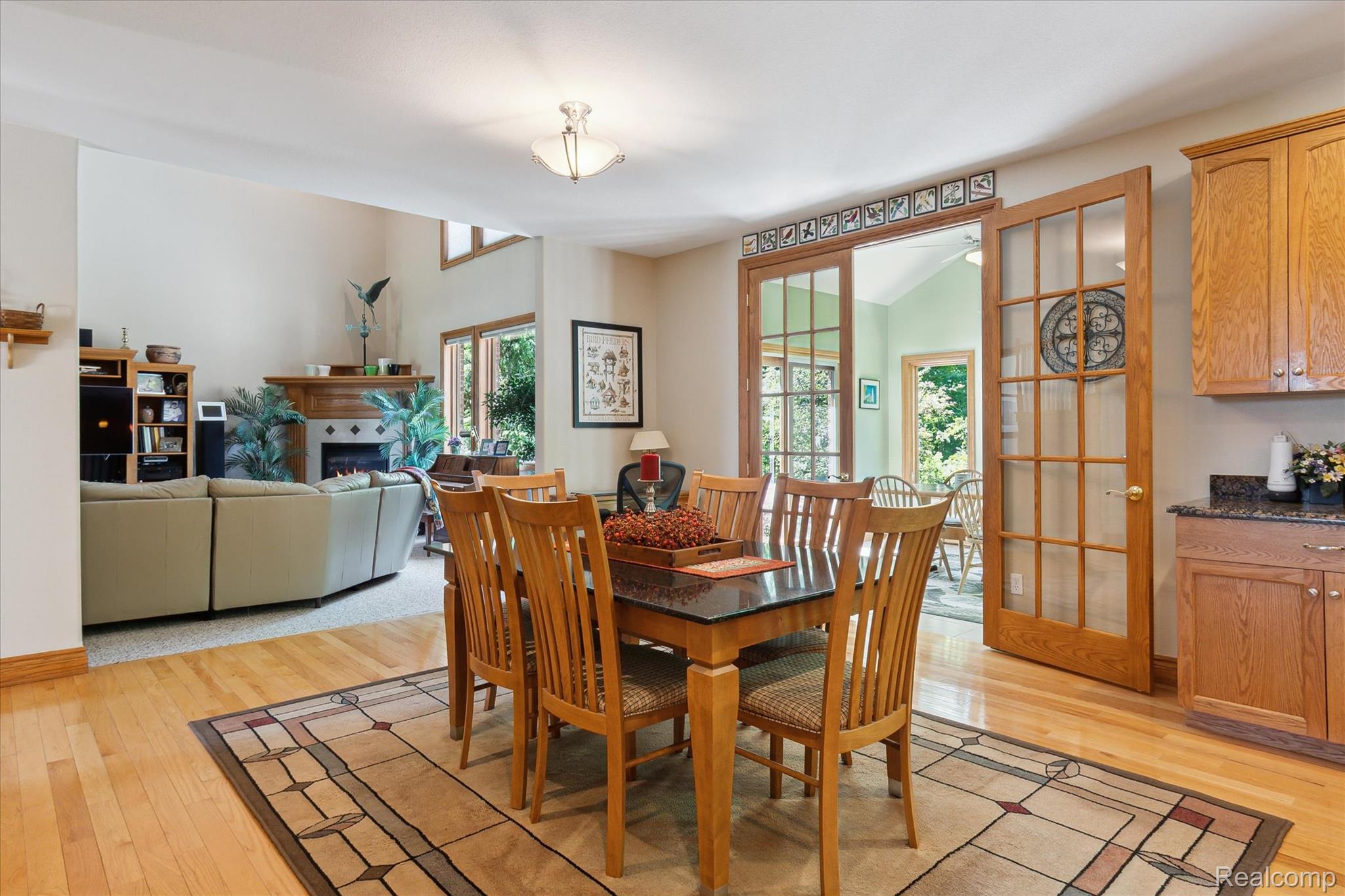 23900 Foxhollow Run