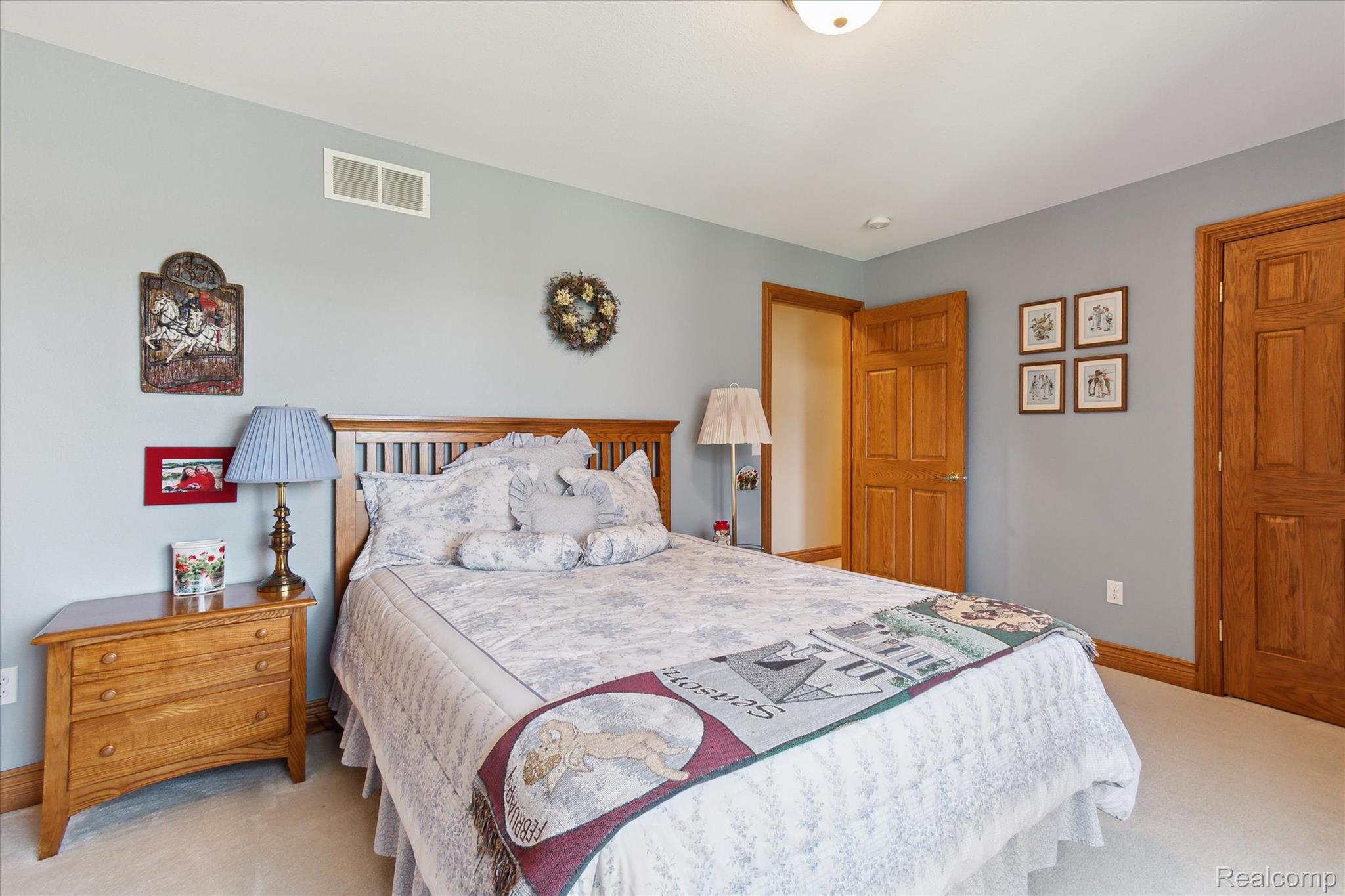 23900 Foxhollow Run