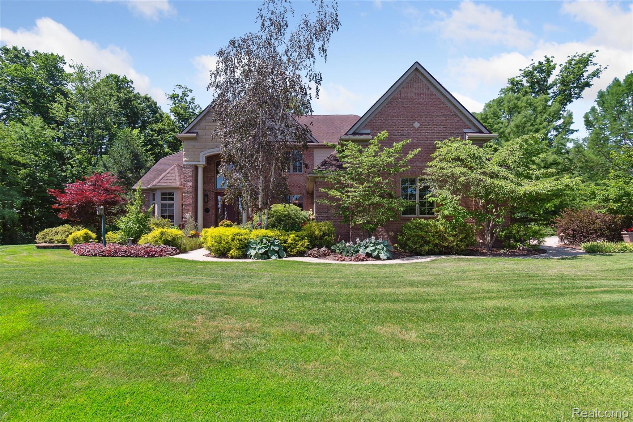 23900 Foxhollow Run