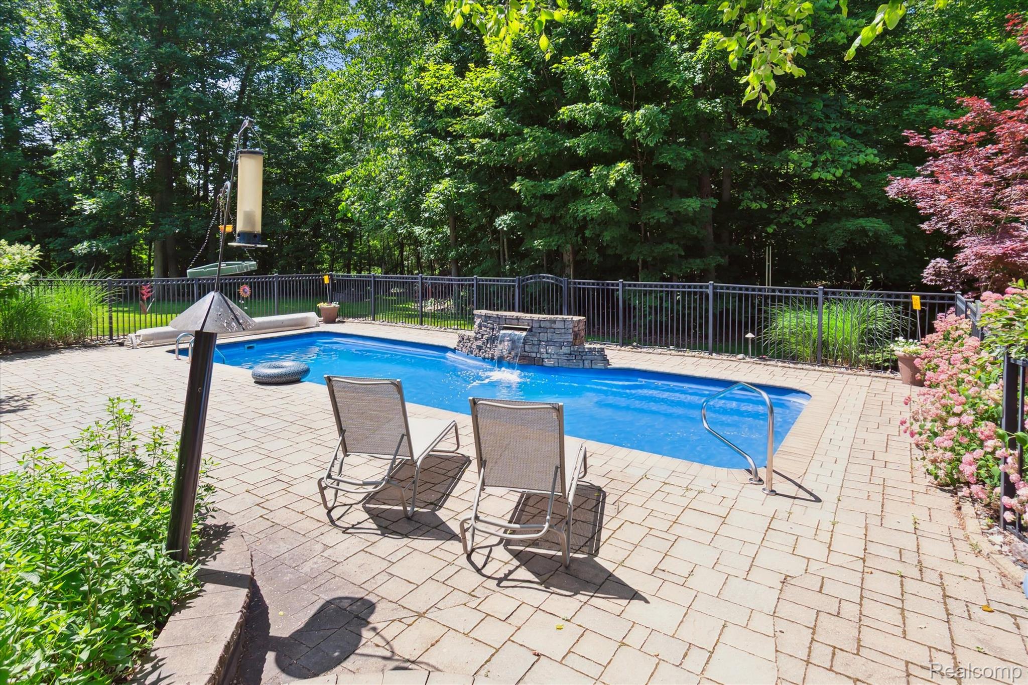 23900 Foxhollow Run