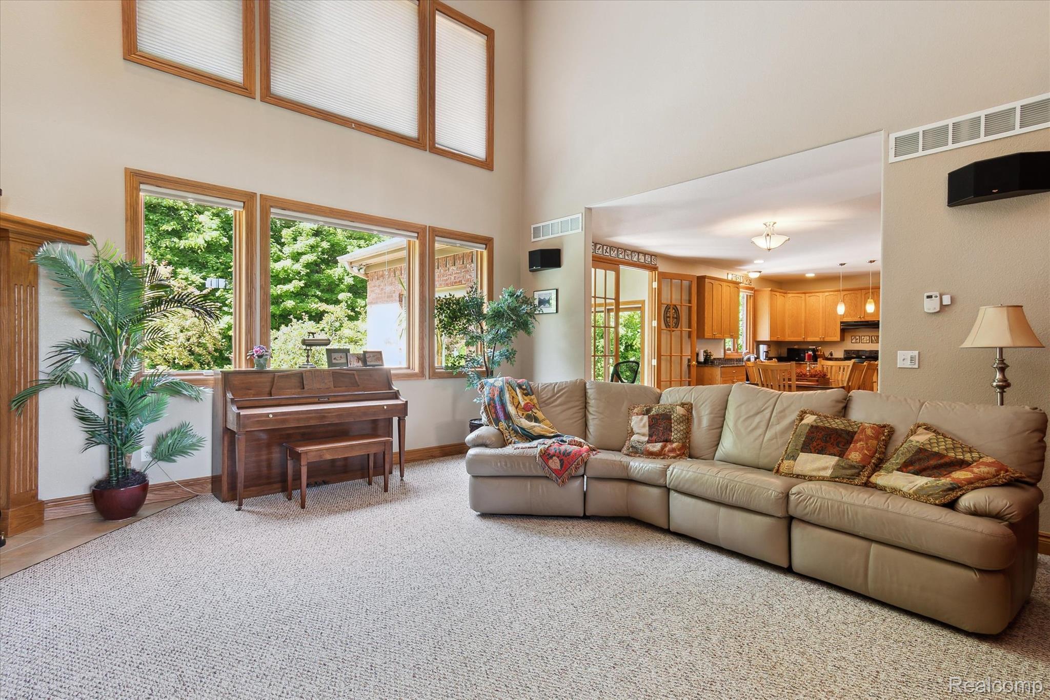 23900 Foxhollow Run