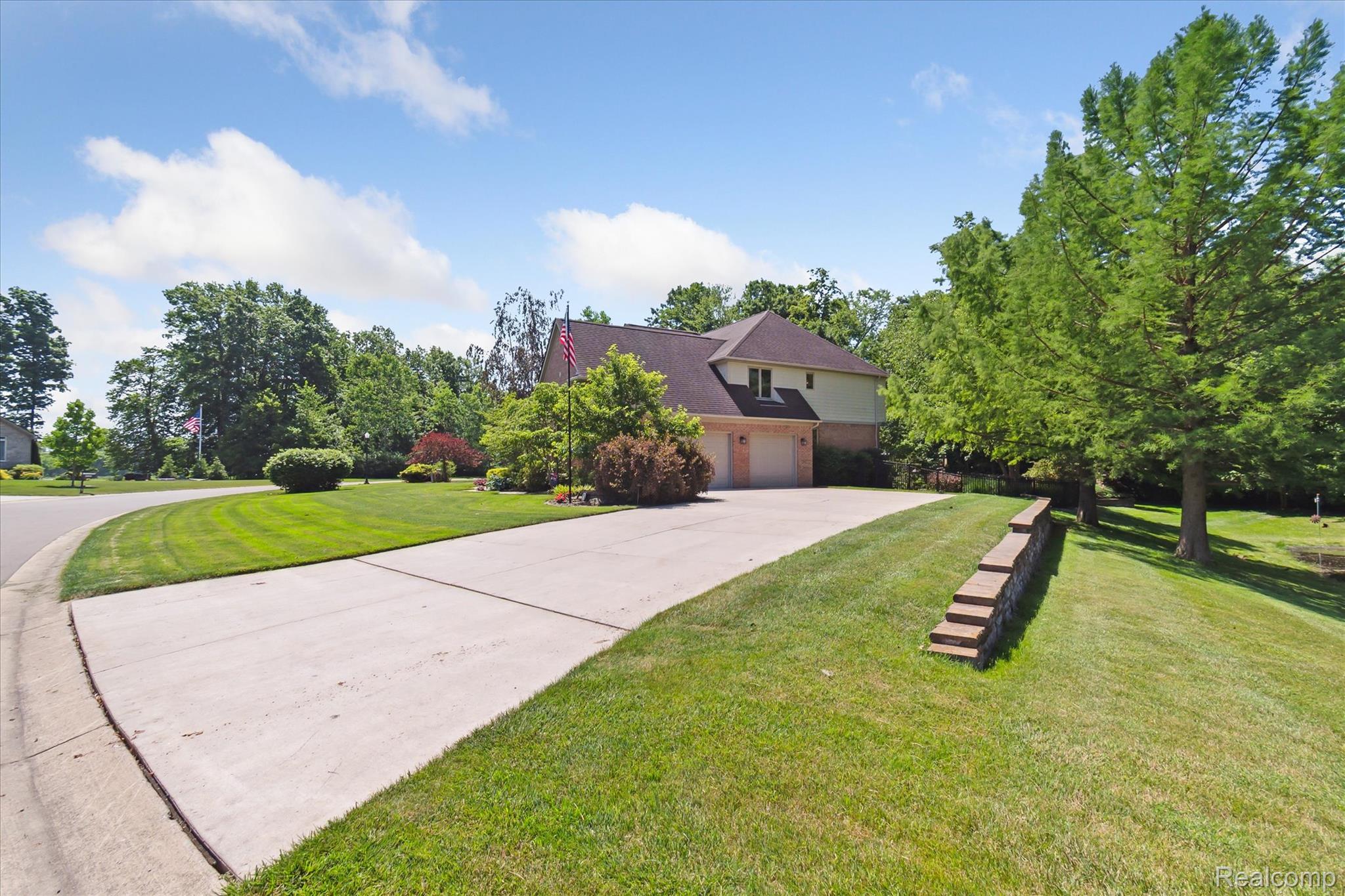 23900 Foxhollow Run
