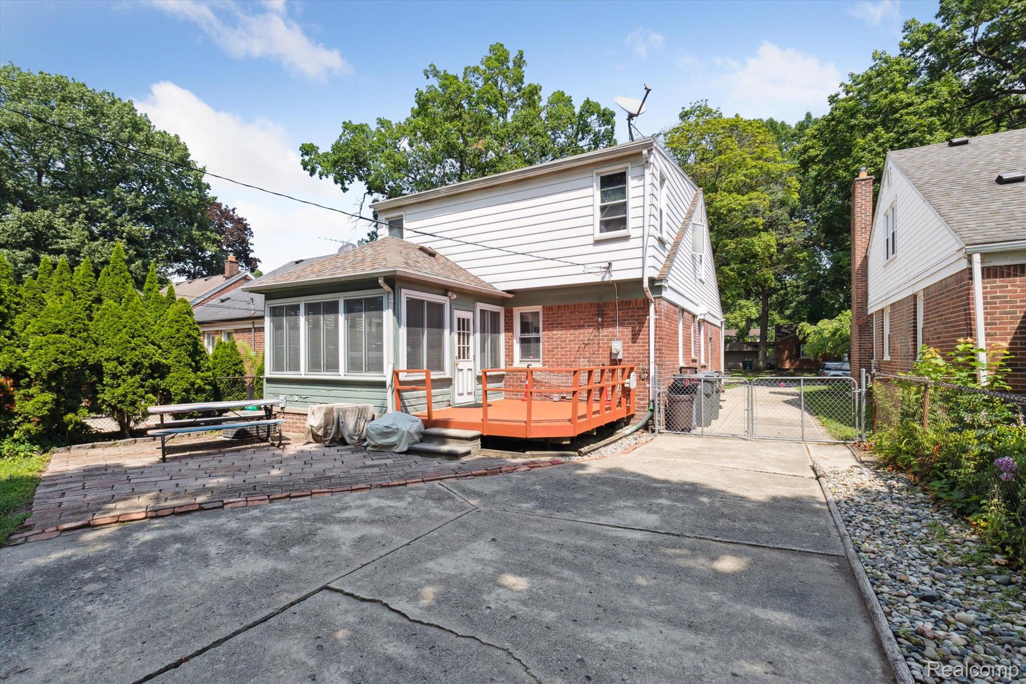 1317 N Franklin Street