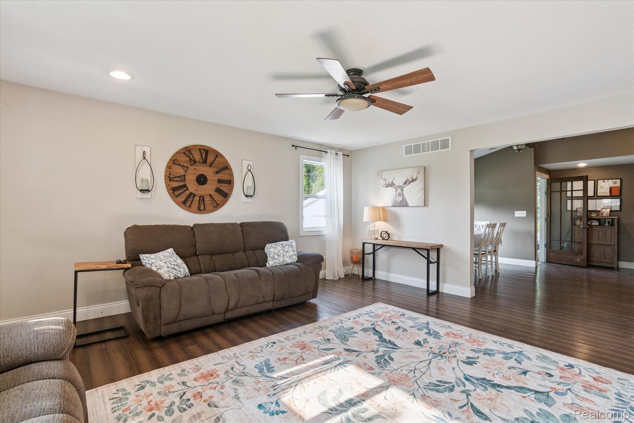 3945 Mentel Road