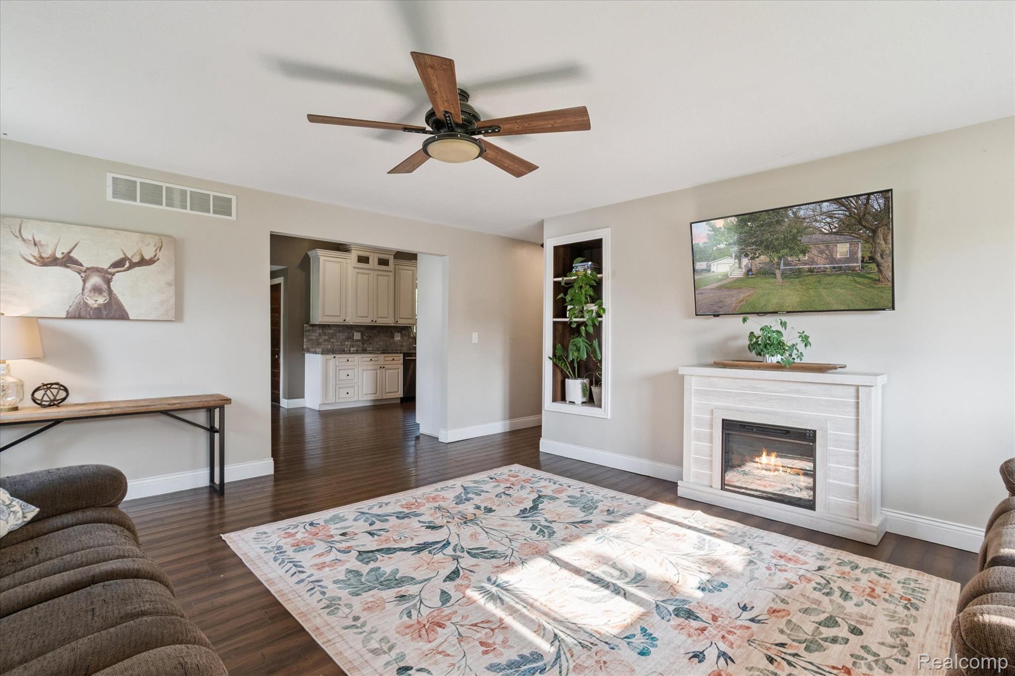 3945 Mentel Road