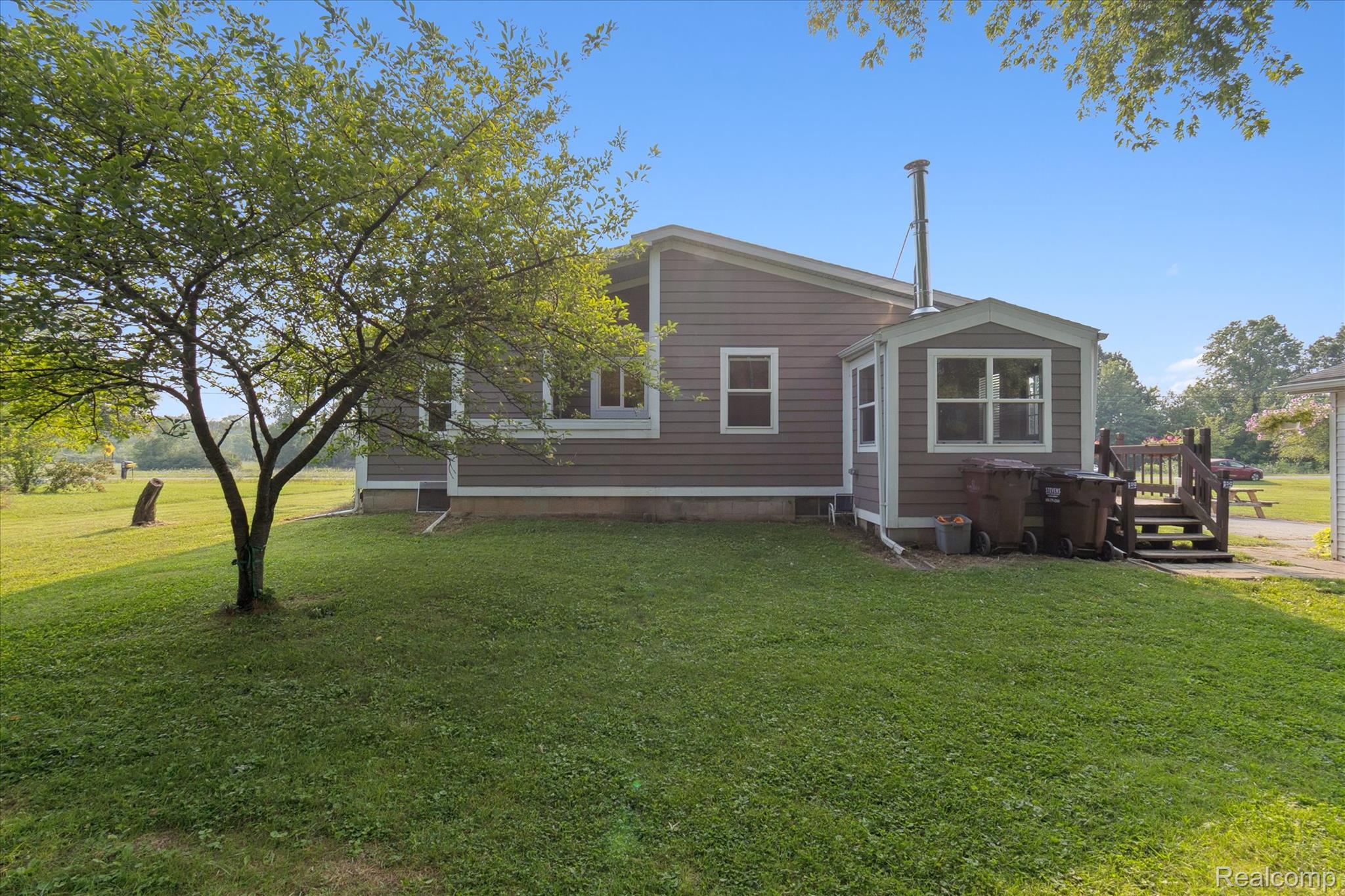 3945 Mentel Road