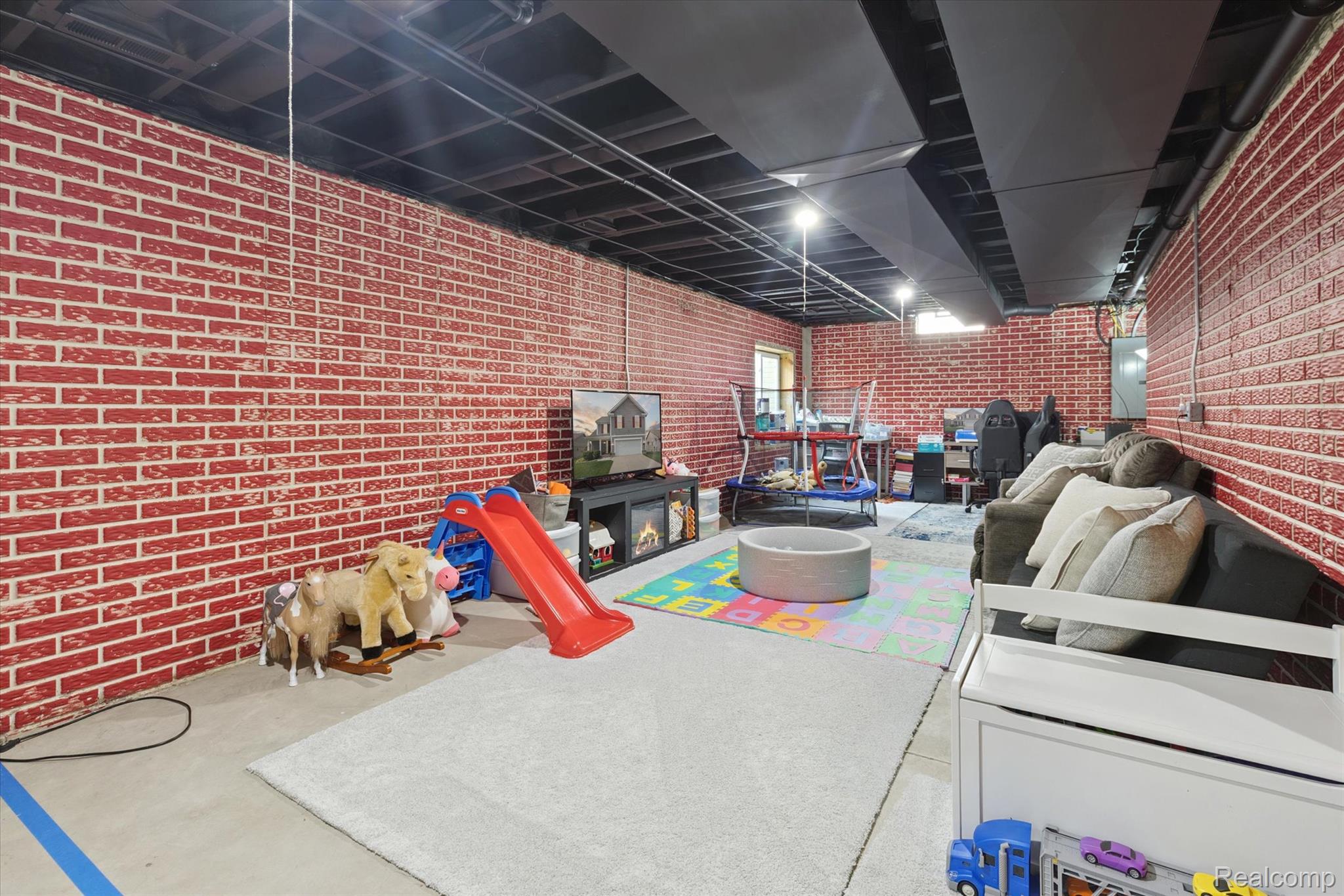 9363 Olde Hickory Lane