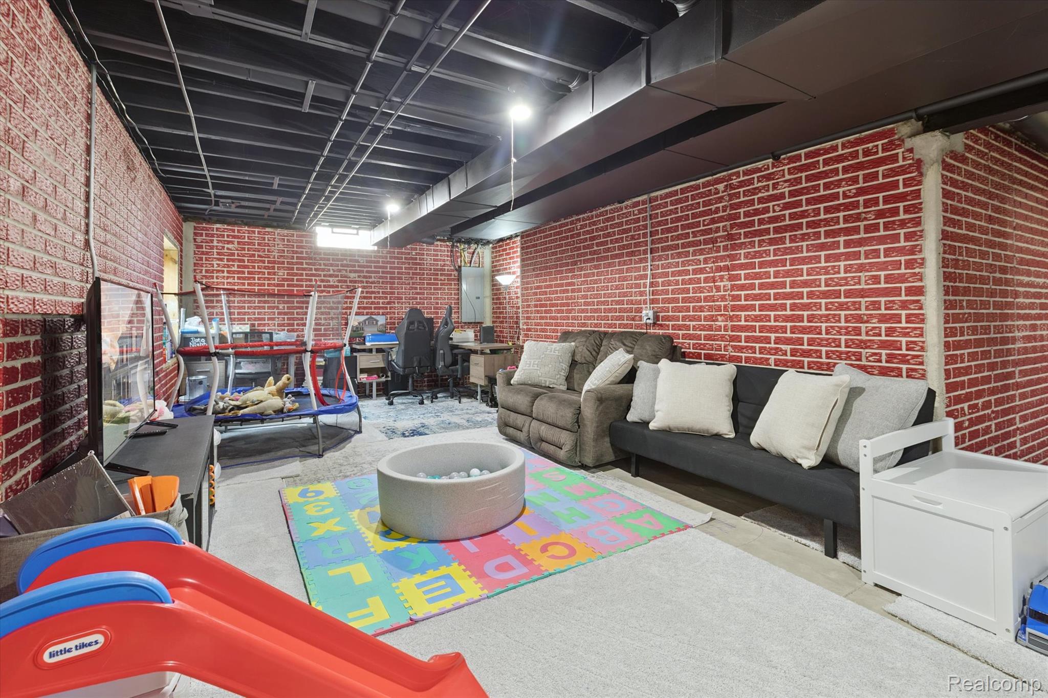 9363 Olde Hickory Lane