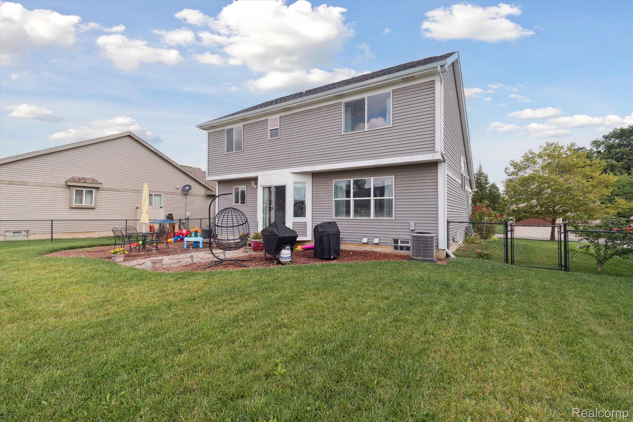 9363 Olde Hickory Lane
