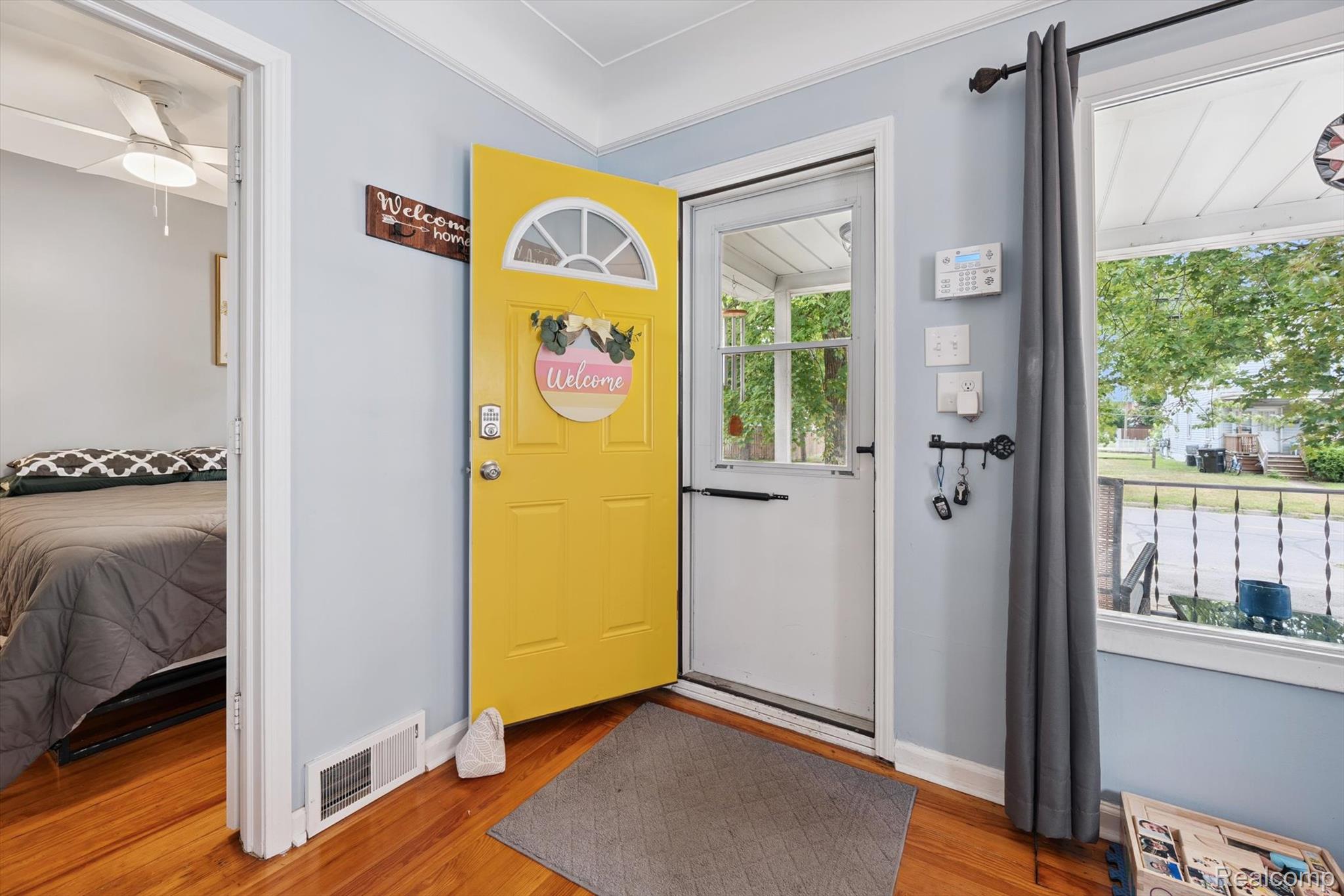 2032 3rd Street