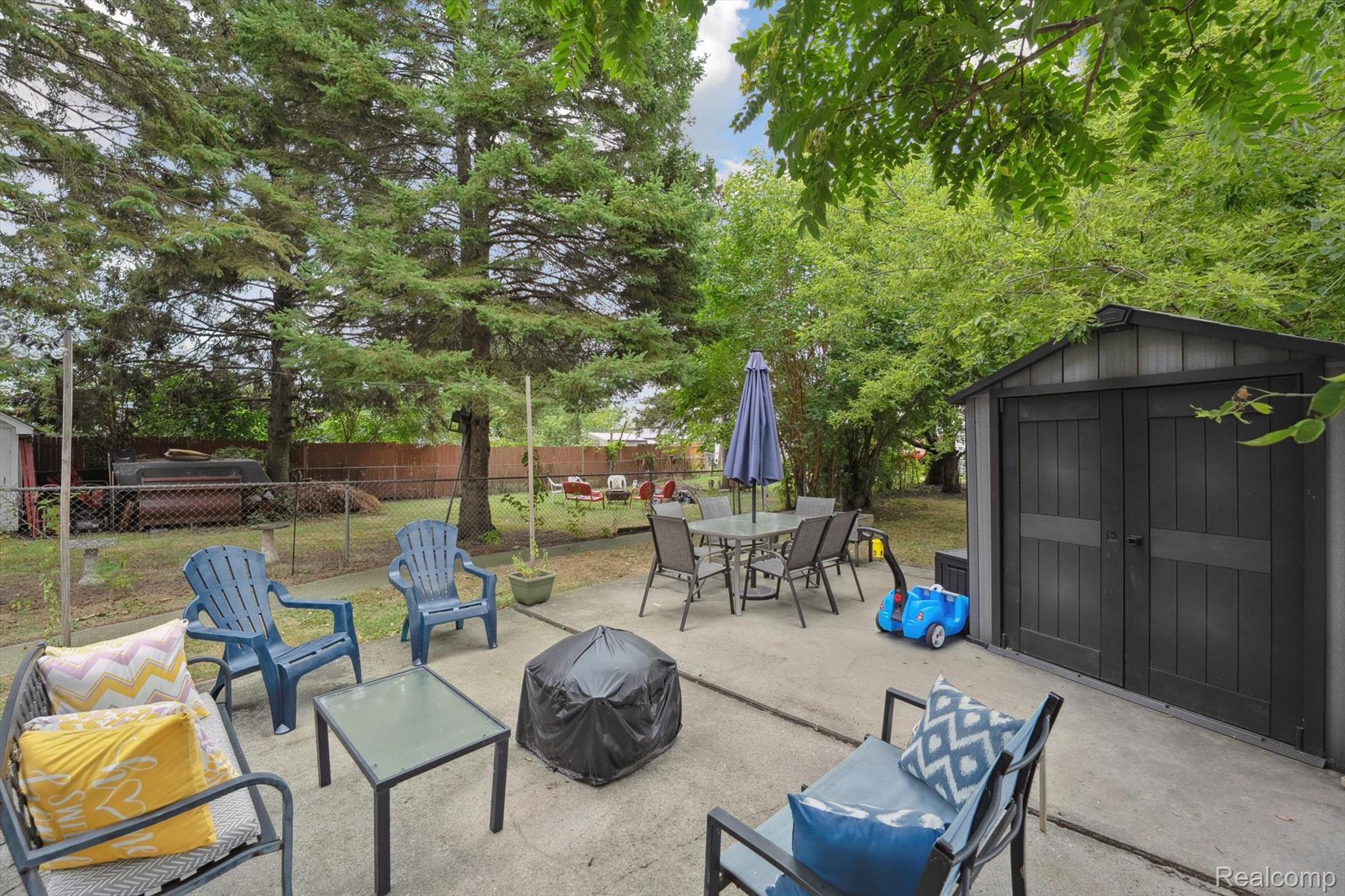 2032 3rd Street