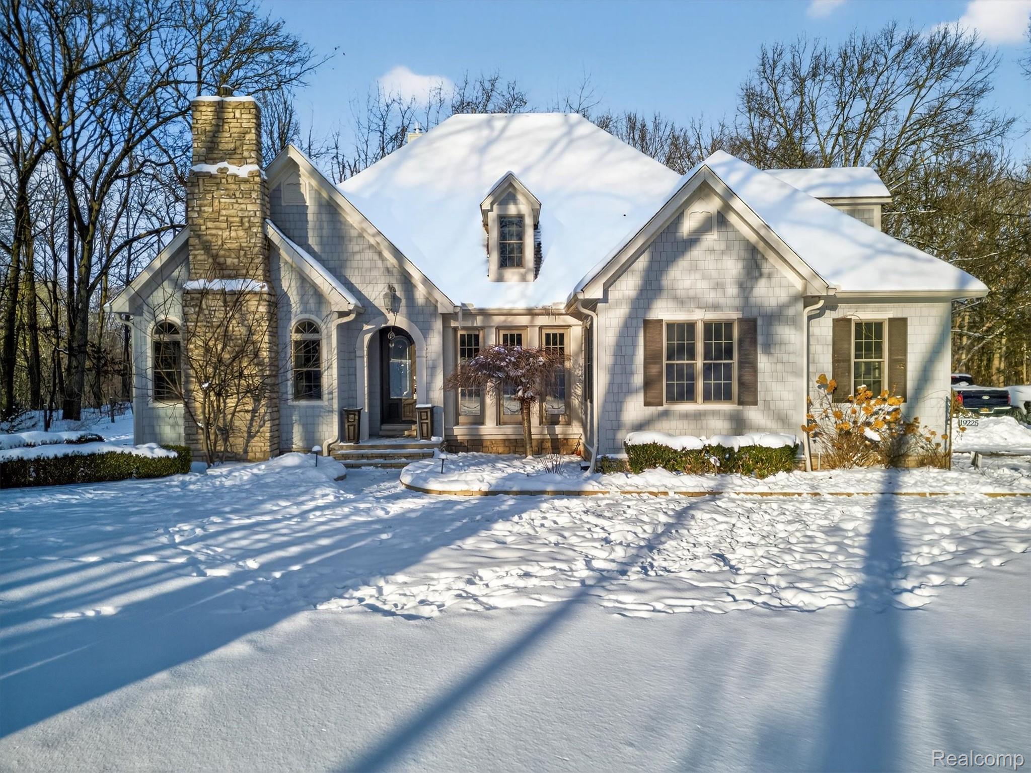 19225 Savage Road