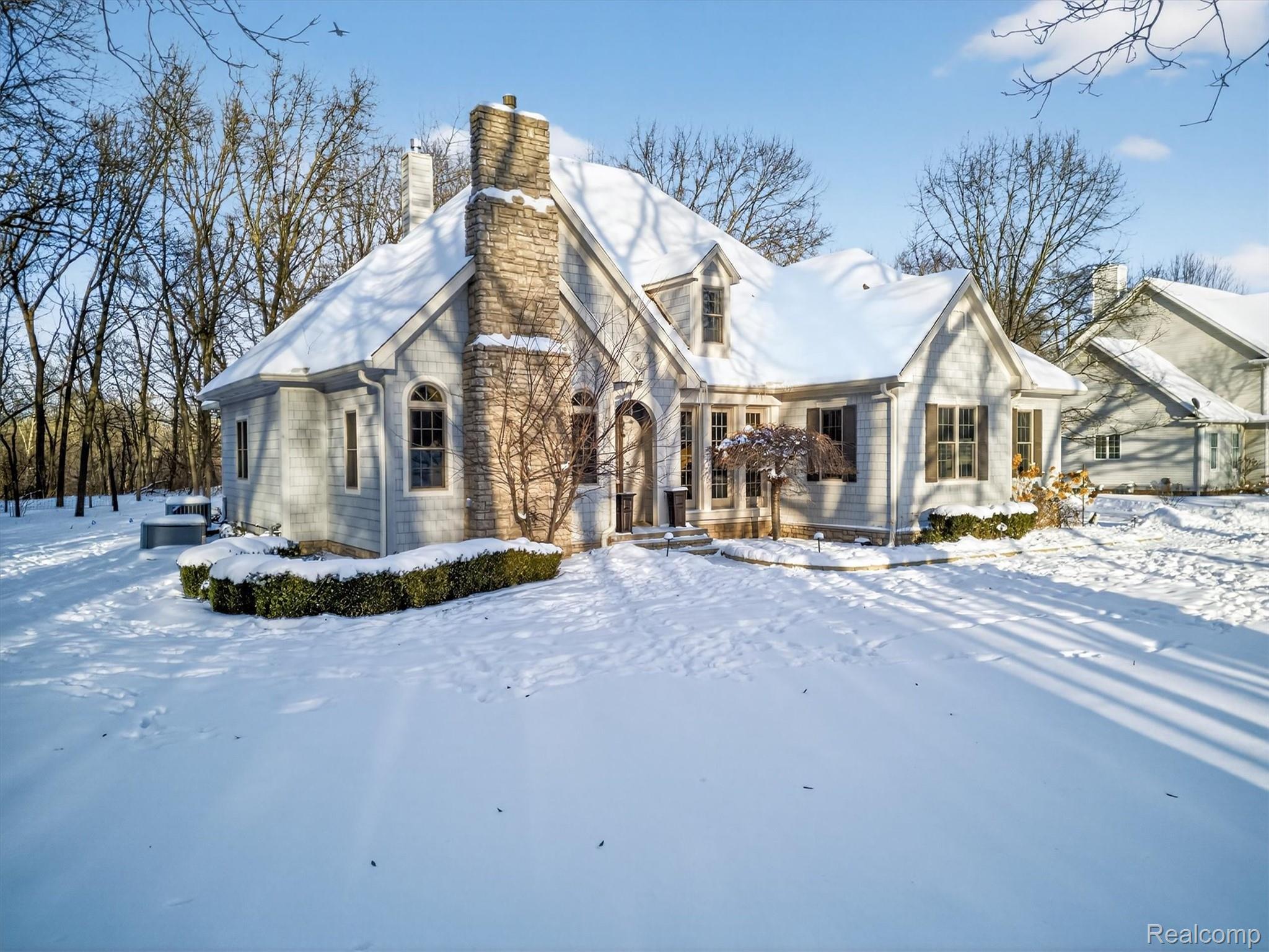 19225 Savage Road