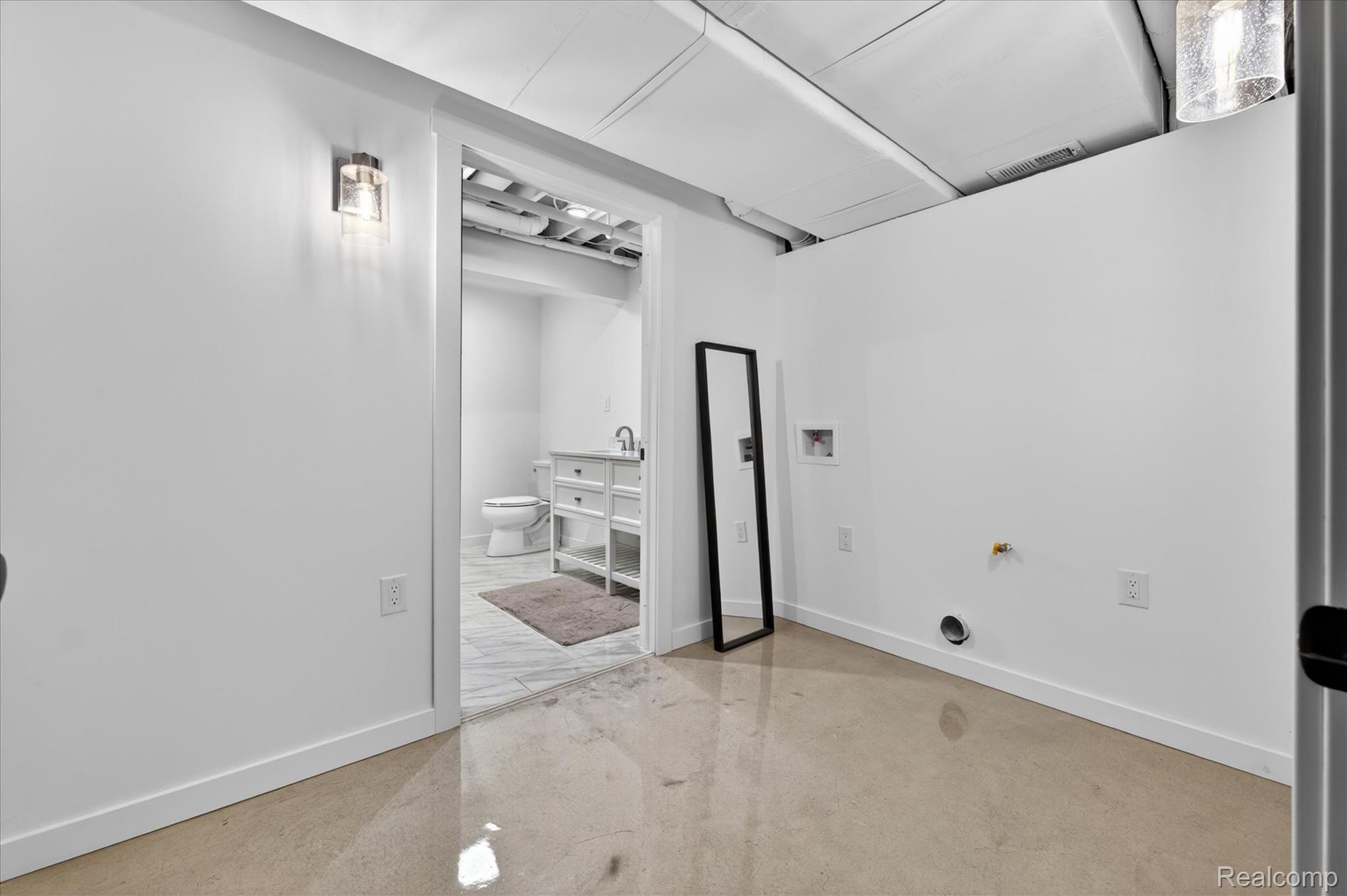 2170 E Labo Road