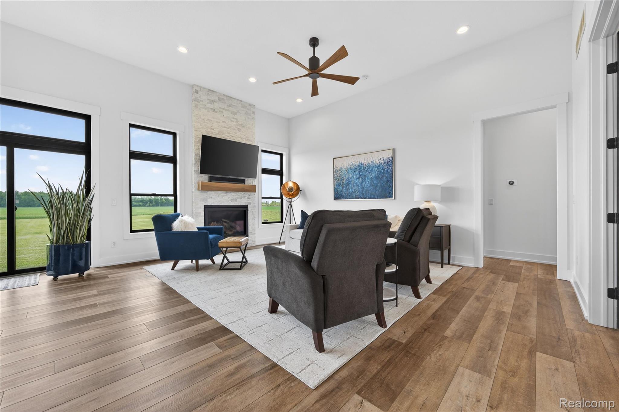 2170 E Labo Road