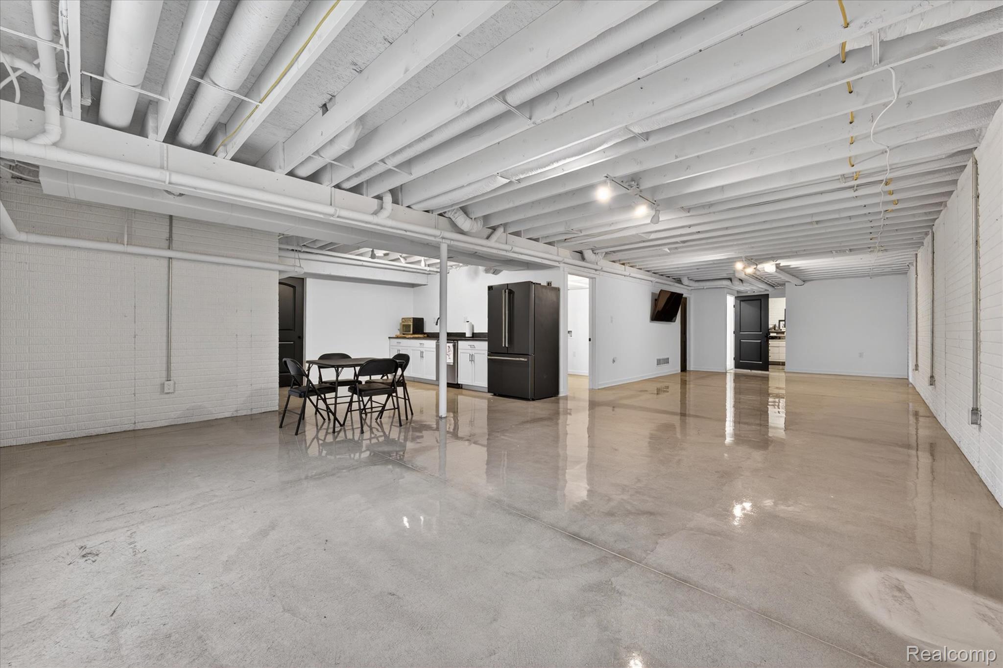 2170 E Labo Road