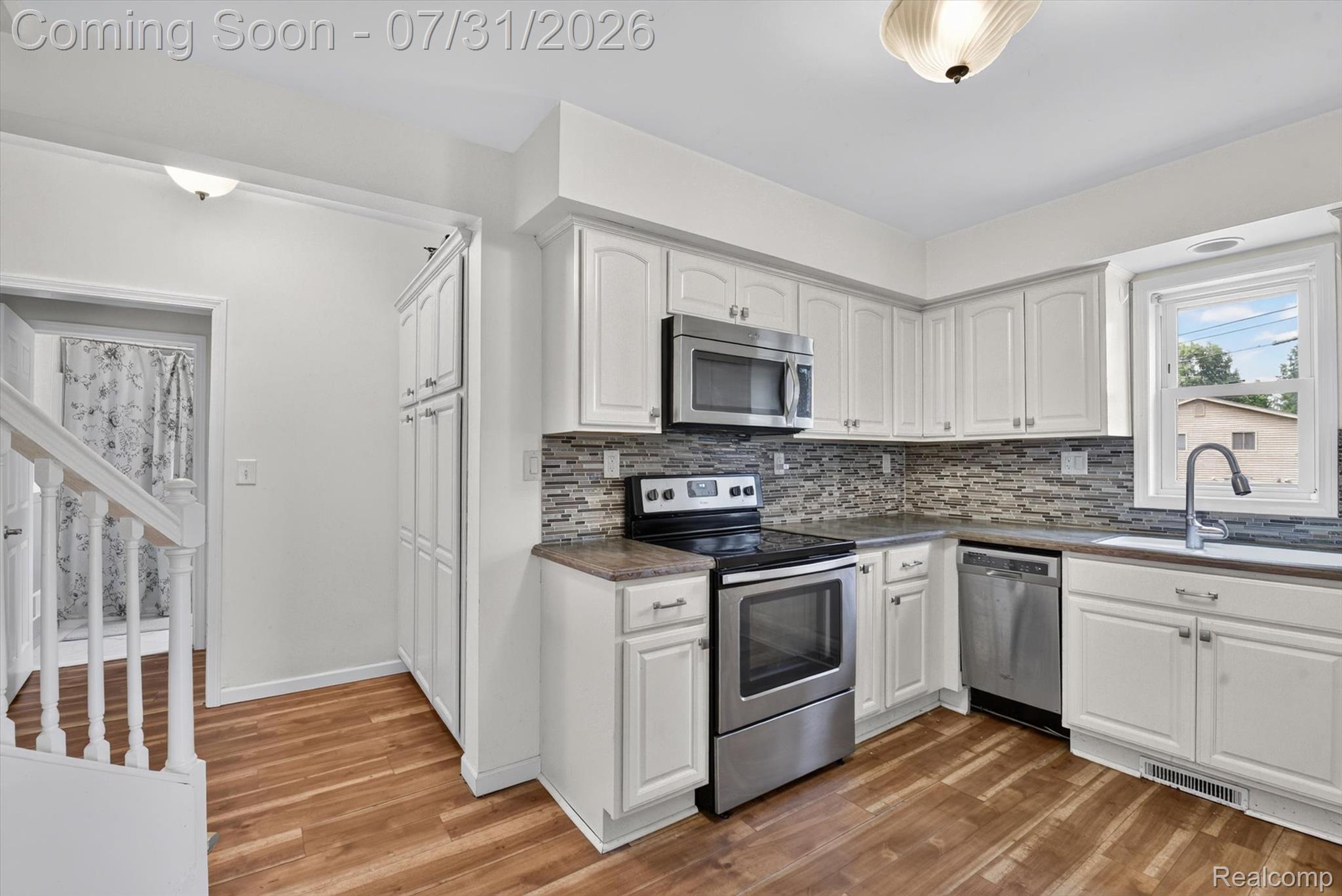 27070 Waltz Road