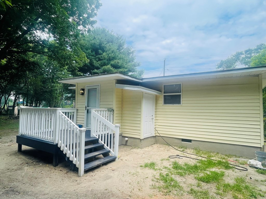 336 Ben St.