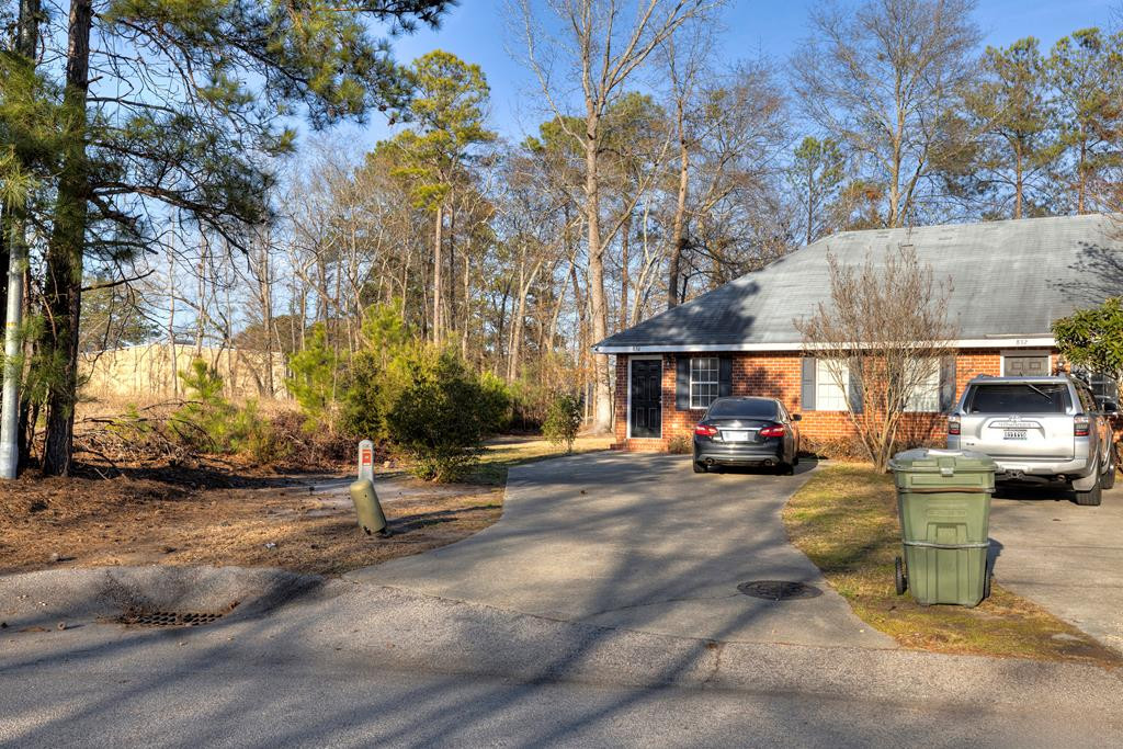 830 Jessamine Trail
