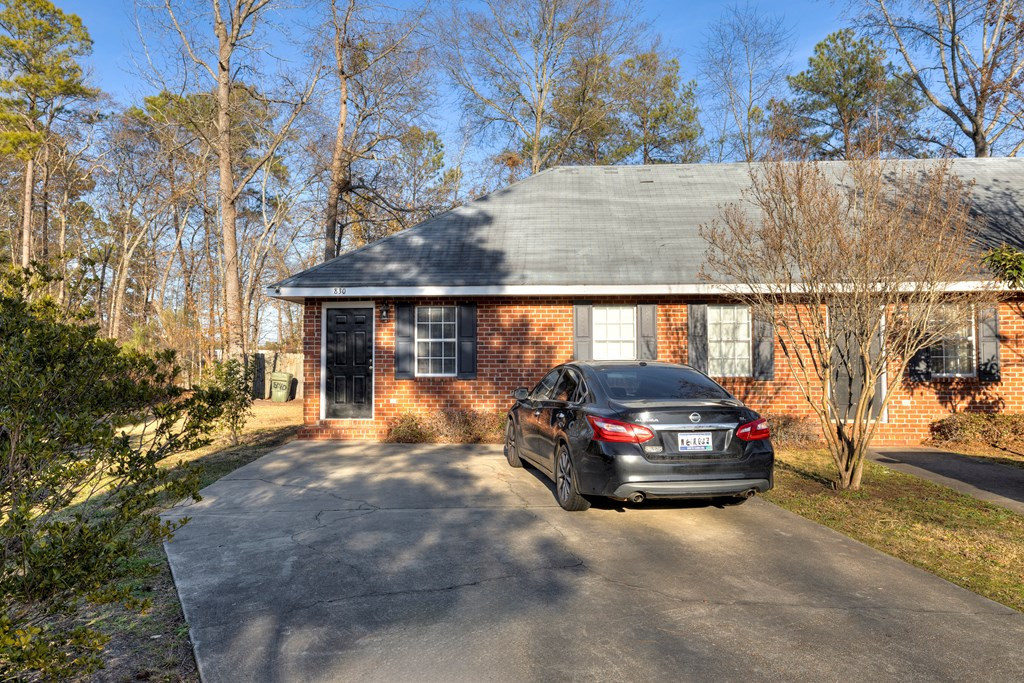 830 Jessamine Trail