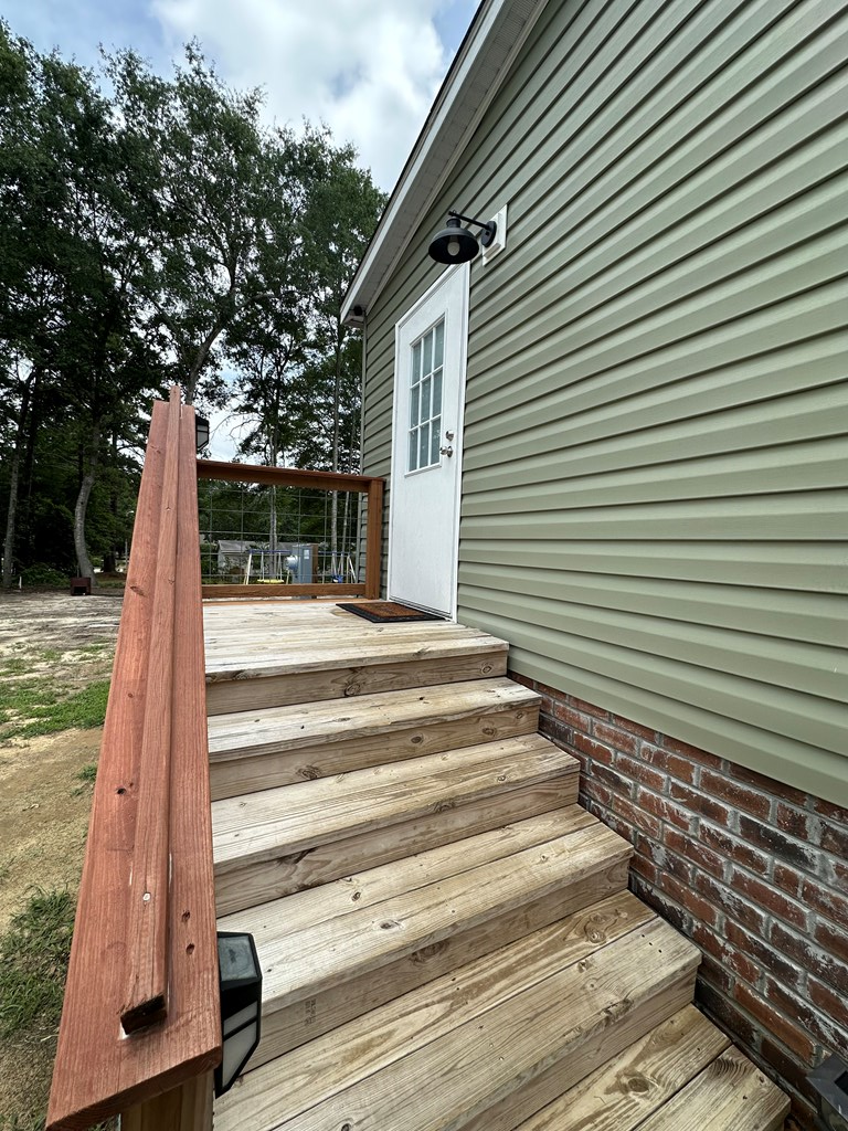 2203 Quail Run