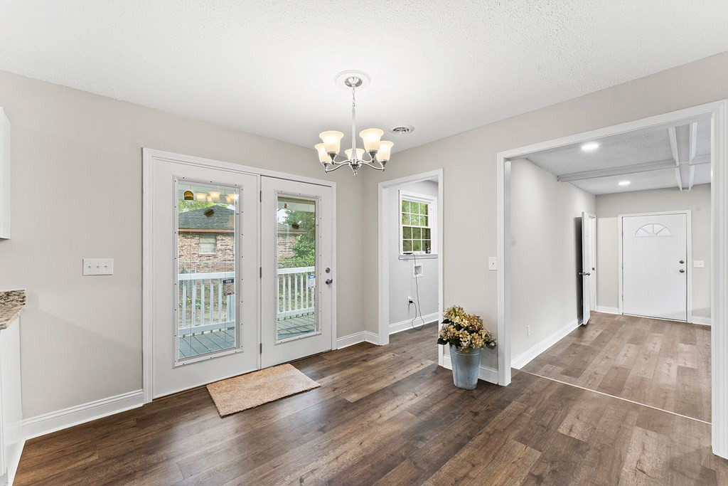 528 Kingsbury