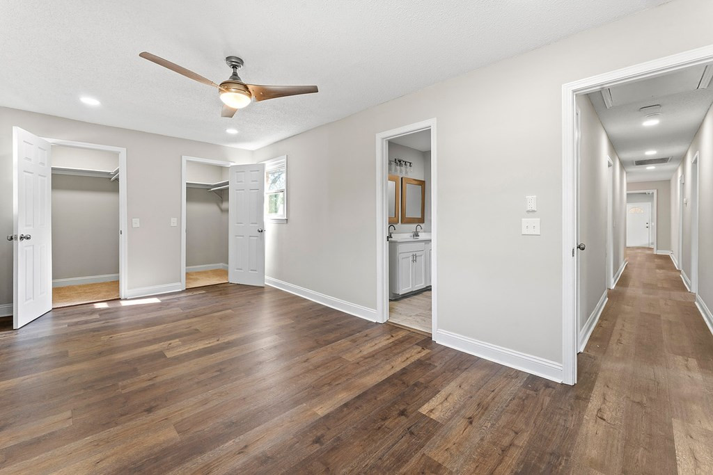 528 Kingsbury