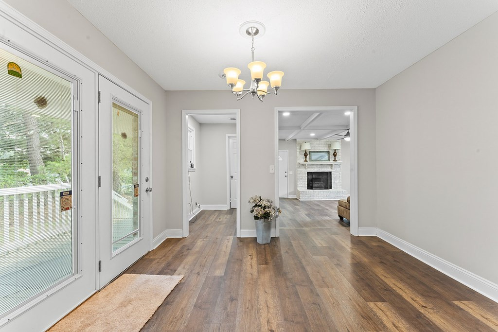 528 Kingsbury