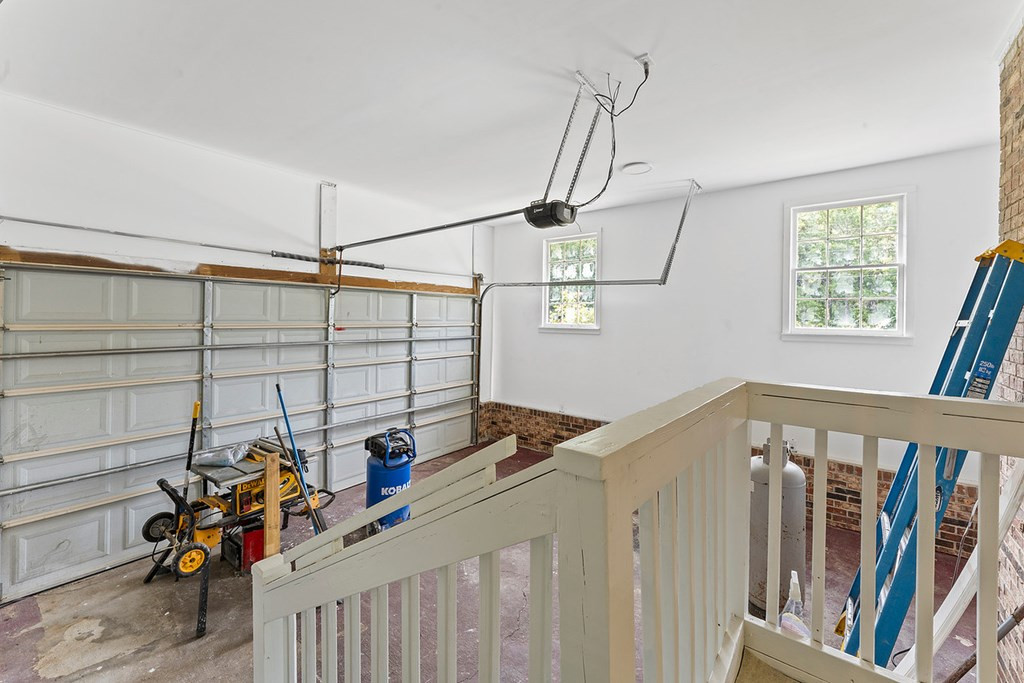 528 Kingsbury