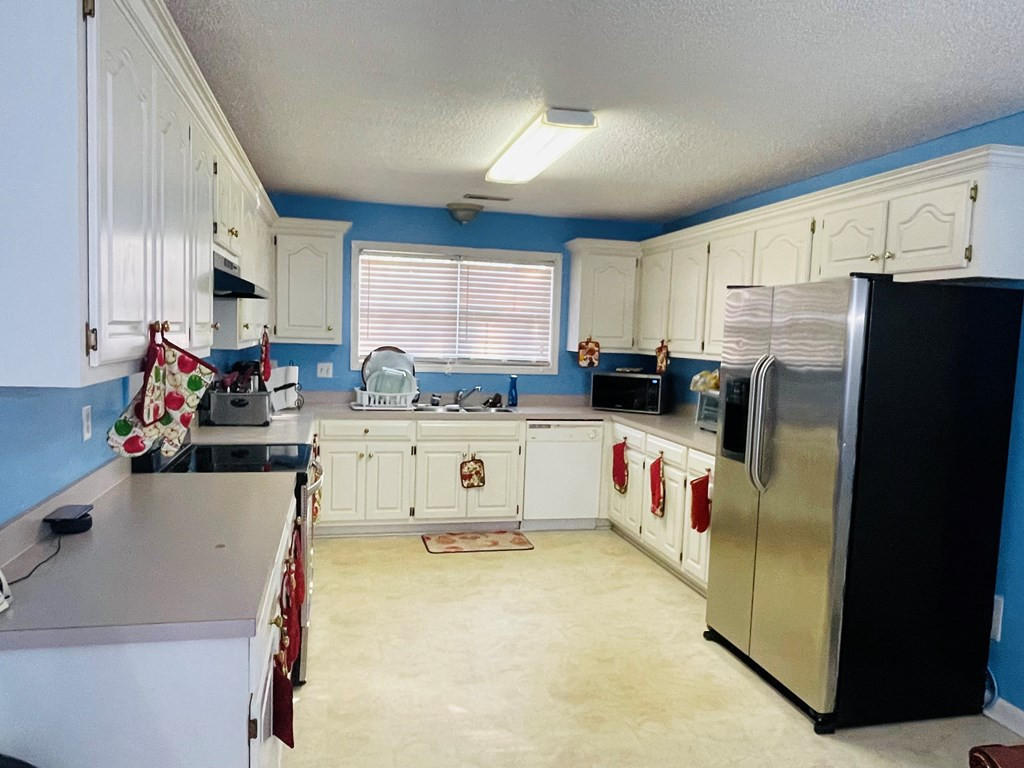 3420 Oleander Drive
