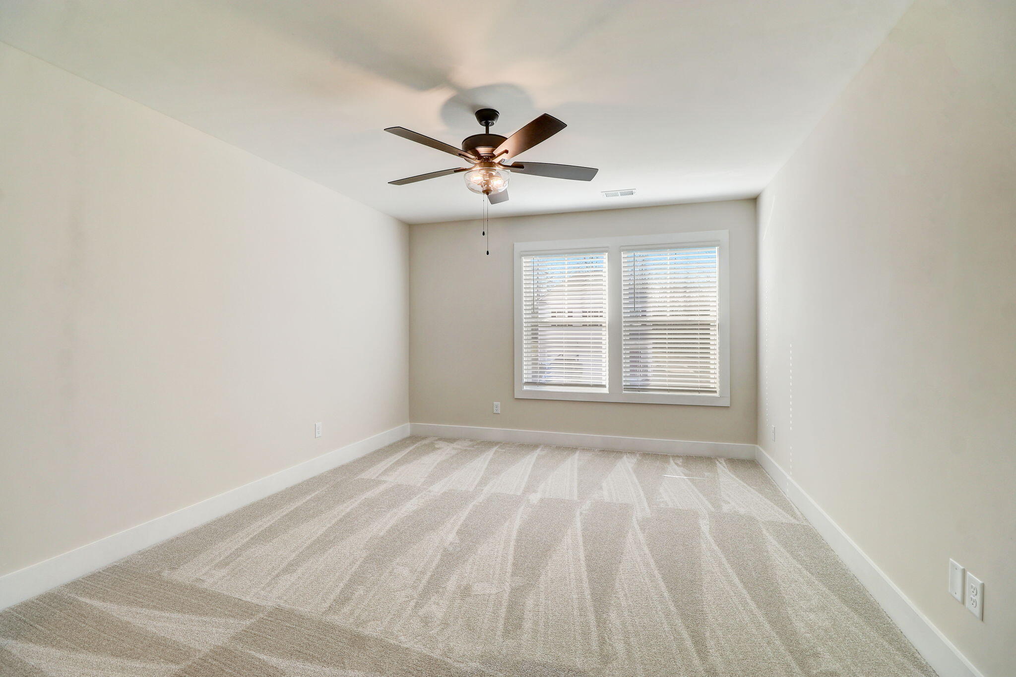 40 Oystercatcher Court