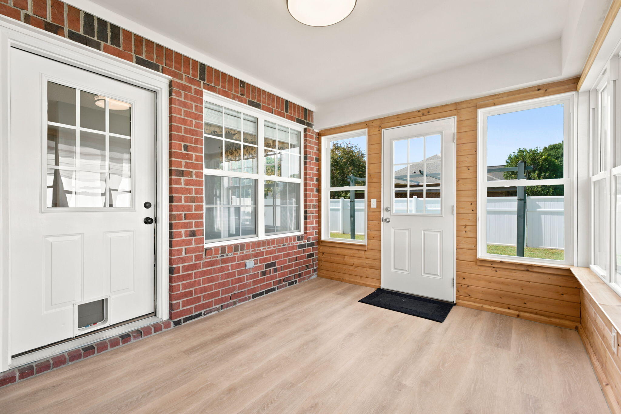 335 Trailwood Drive