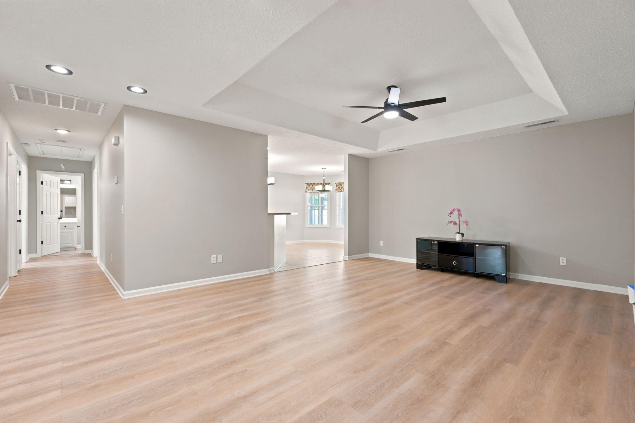 335 Trailwood Drive