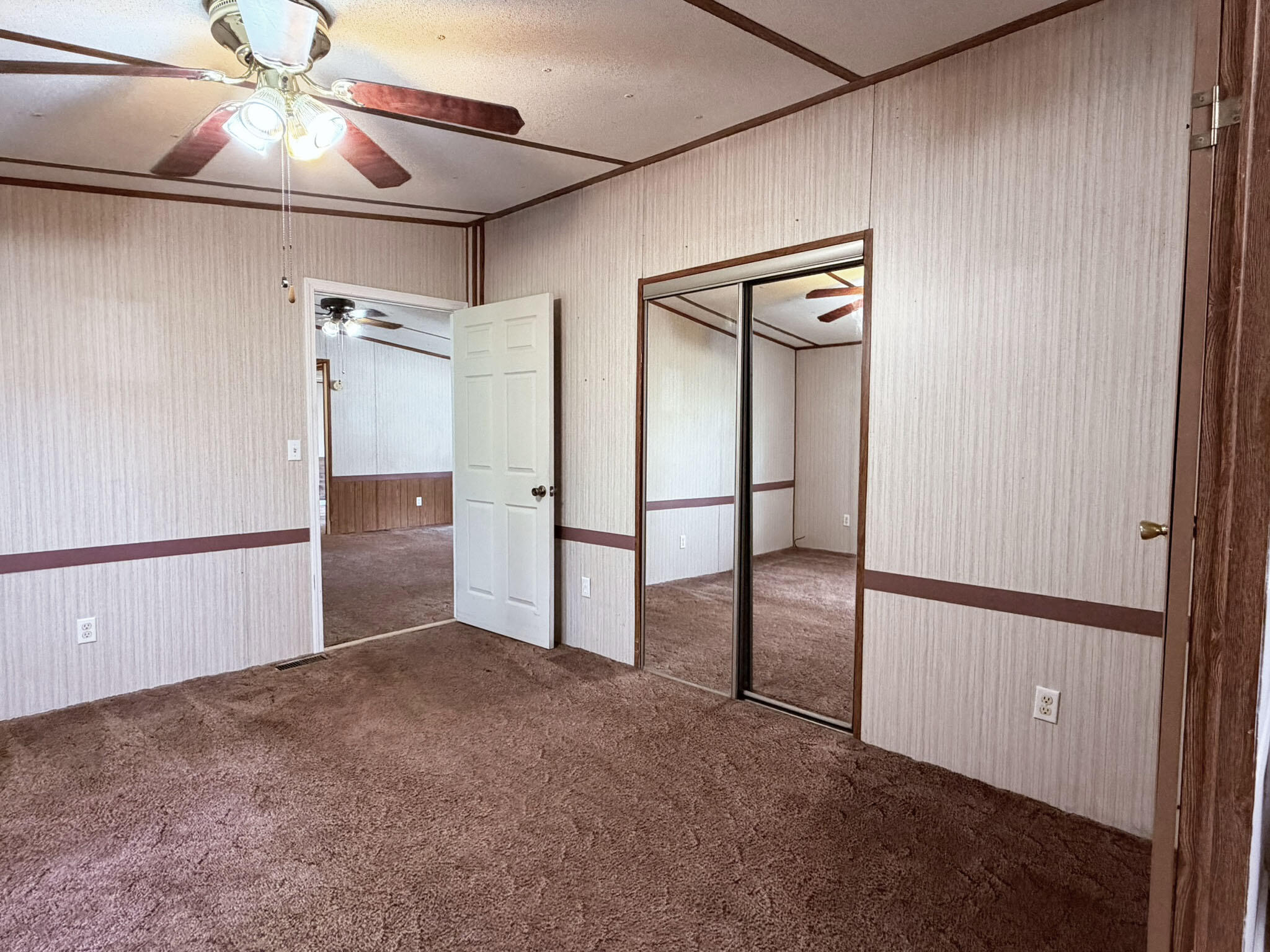 2262 Bob White Drive