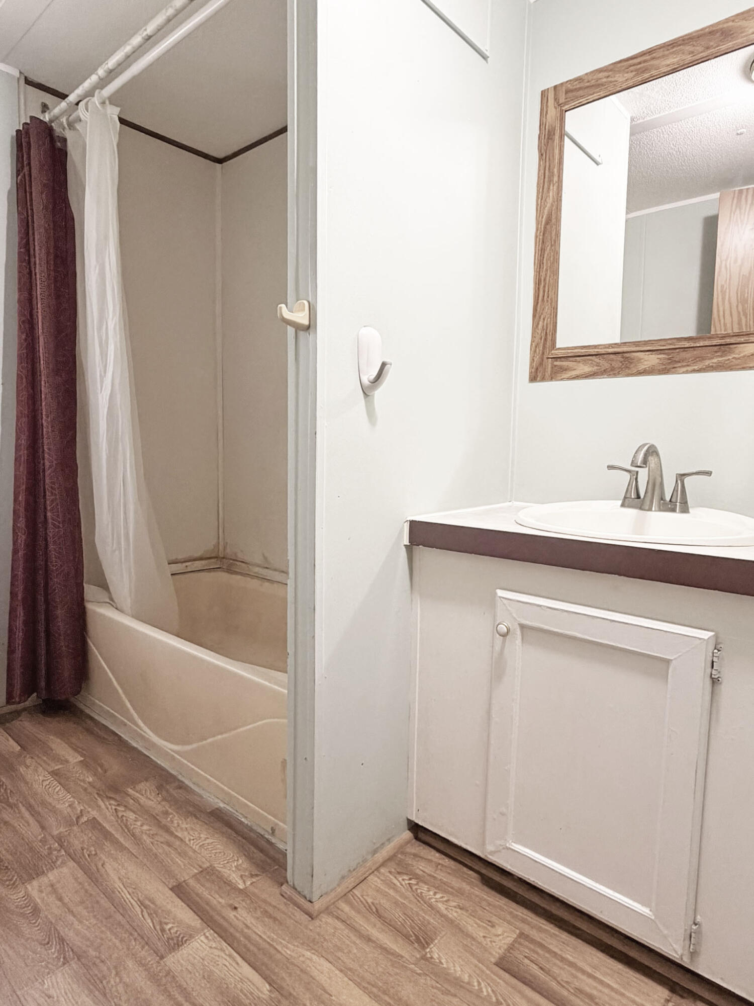 2262 Bob White Drive