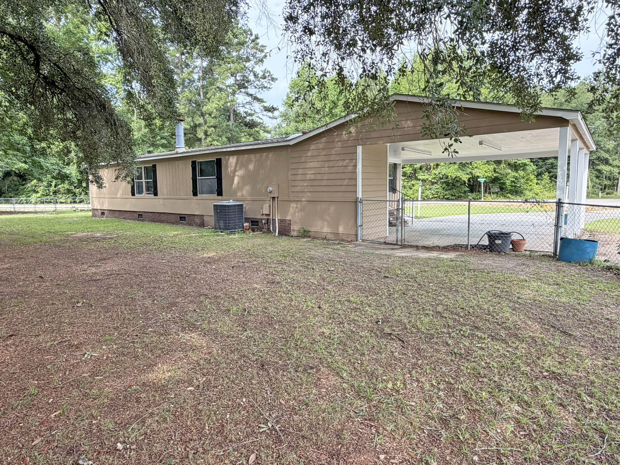 2262 Bob White Drive