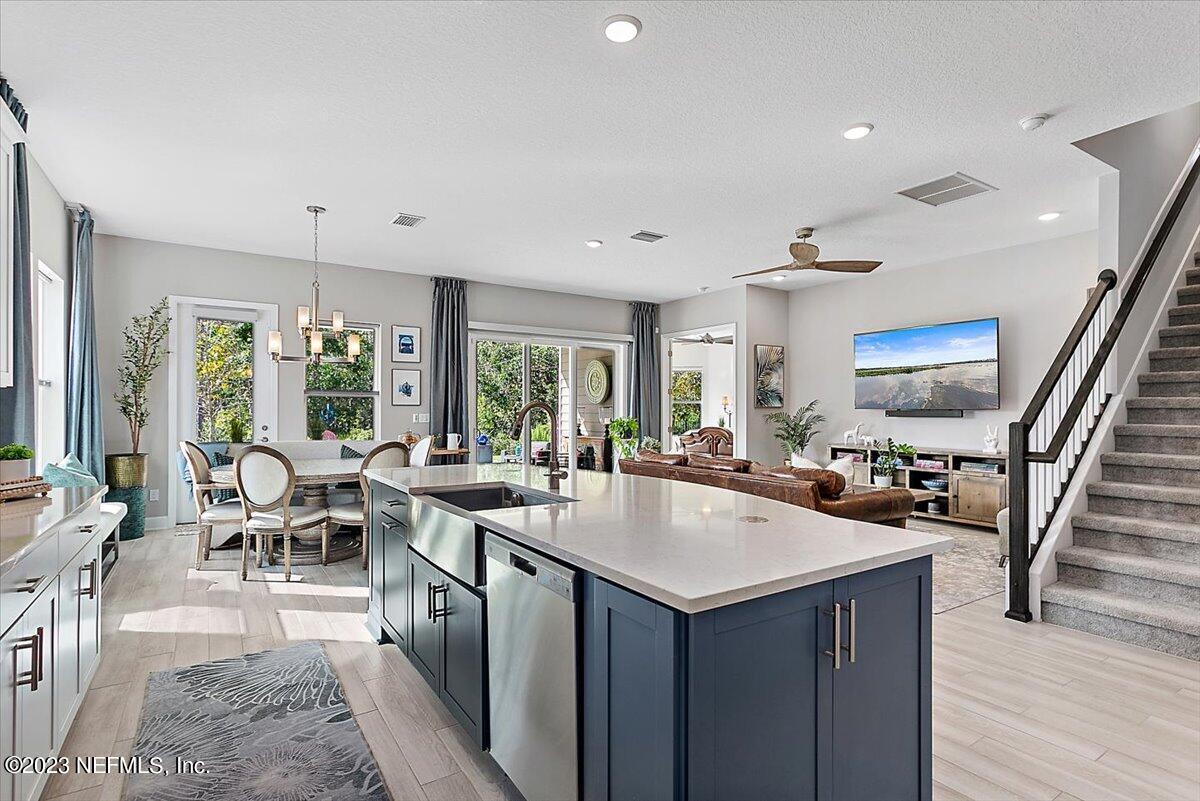 11176 ENGINEERING Way