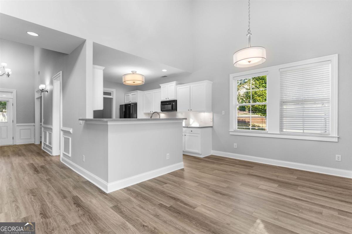1100 Mira Vista Cove