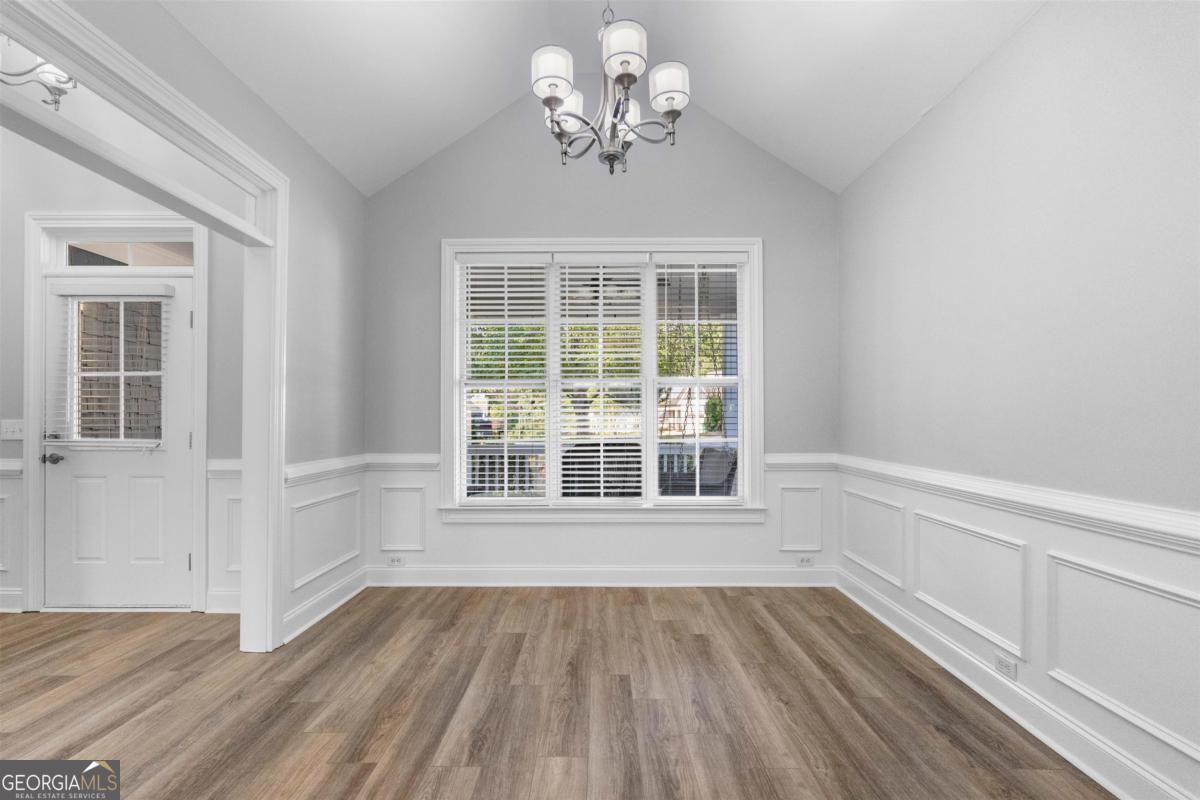 1100 Mira Vista Cove