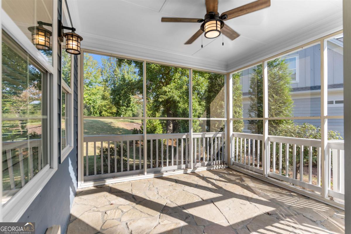 1100 Mira Vista Cove