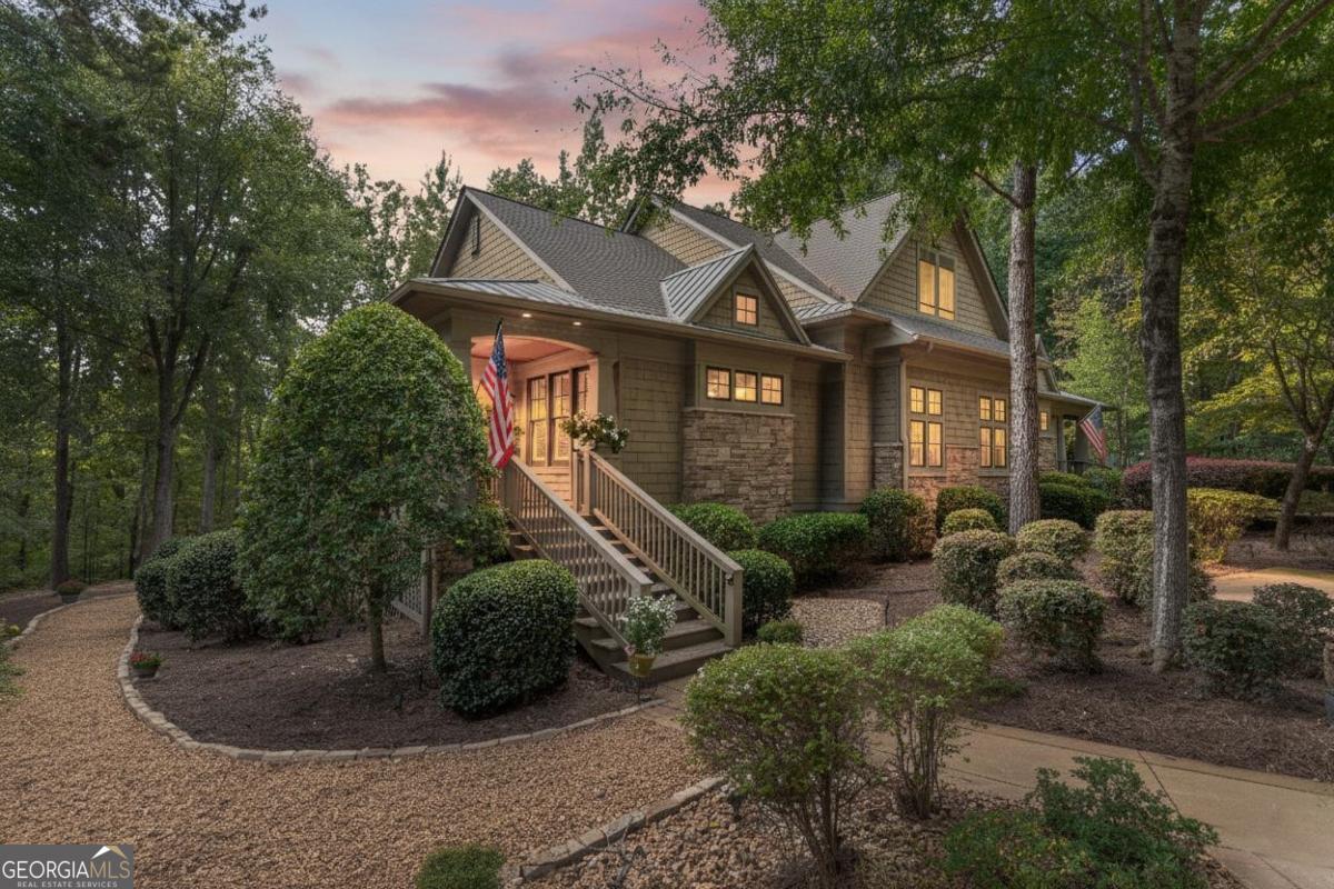 1070 Sallies View