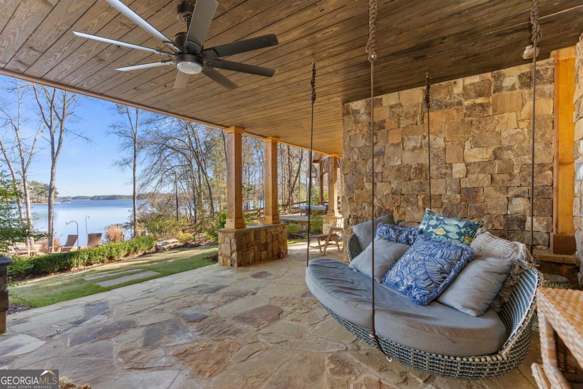 125 Rock Island Lane
