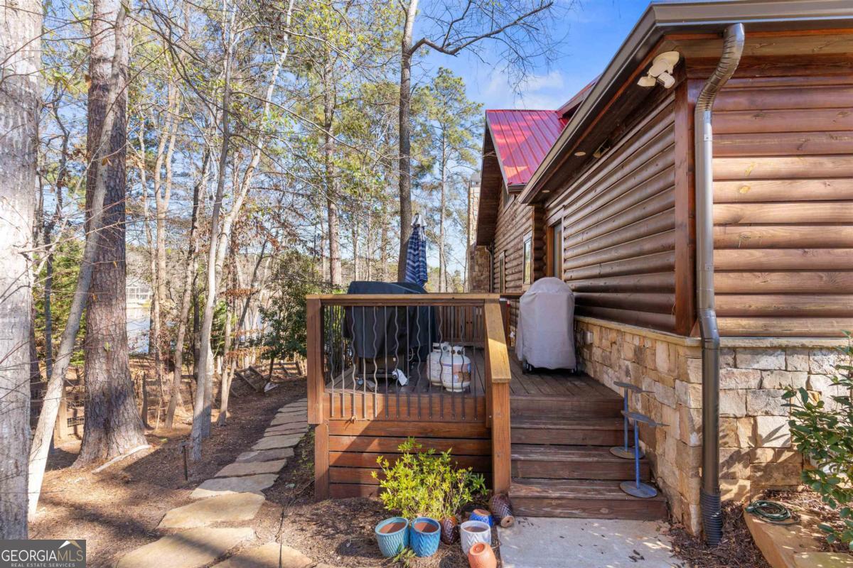 125 Rock Island Lane