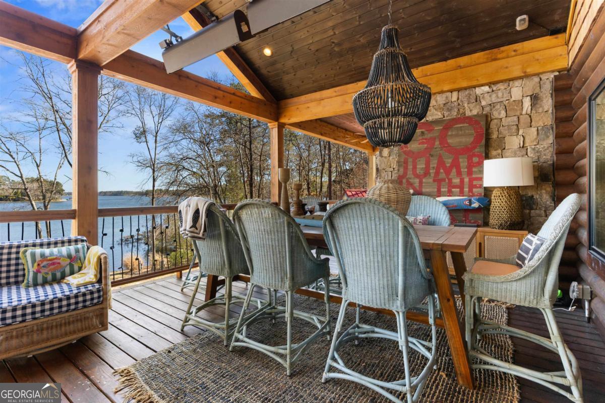 125 Rock Island Lane