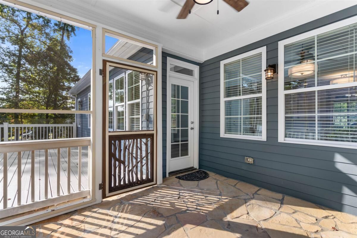 1100 Mira Vista Cove