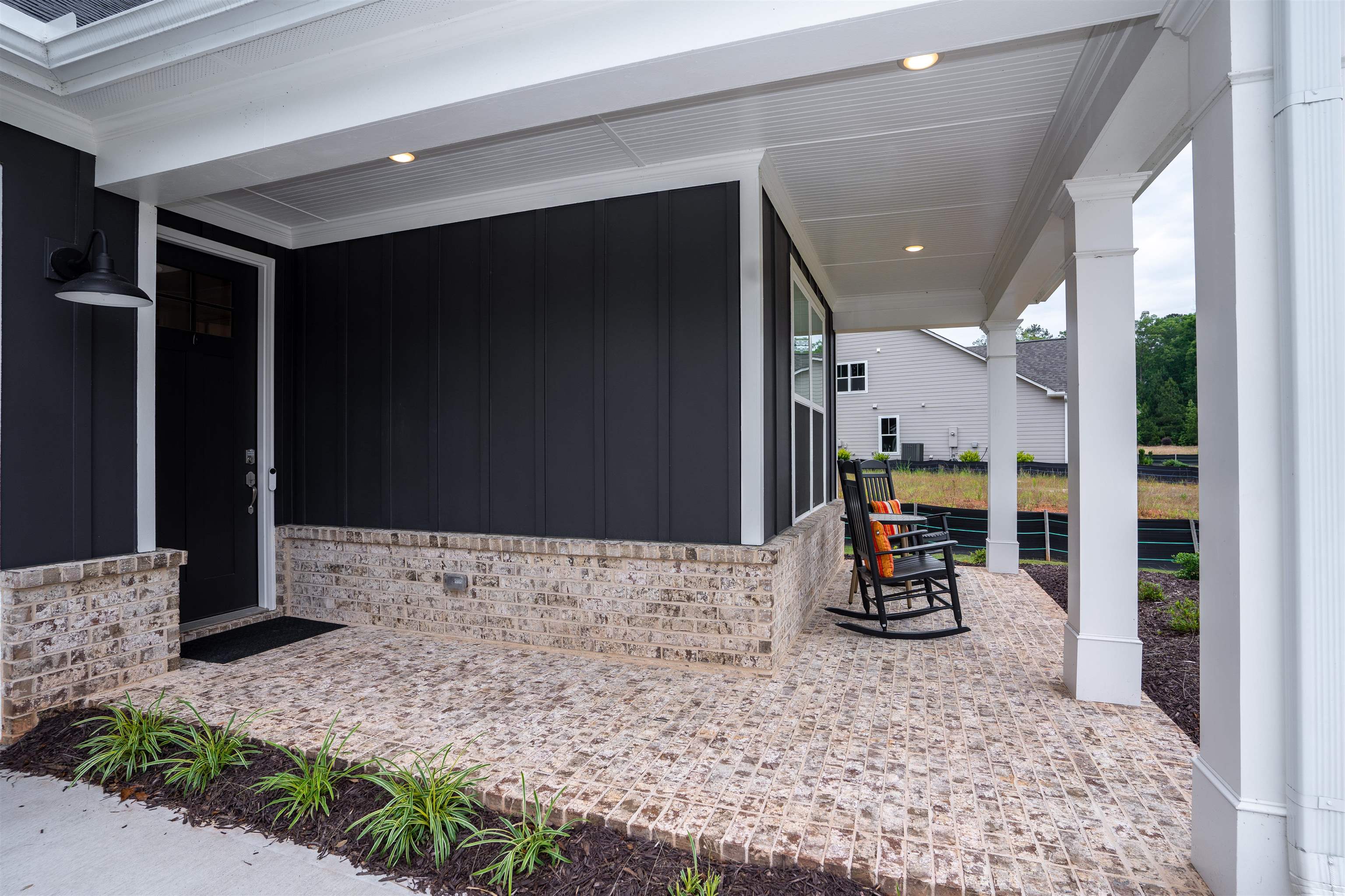 1041 PROVIDENCE LOOP