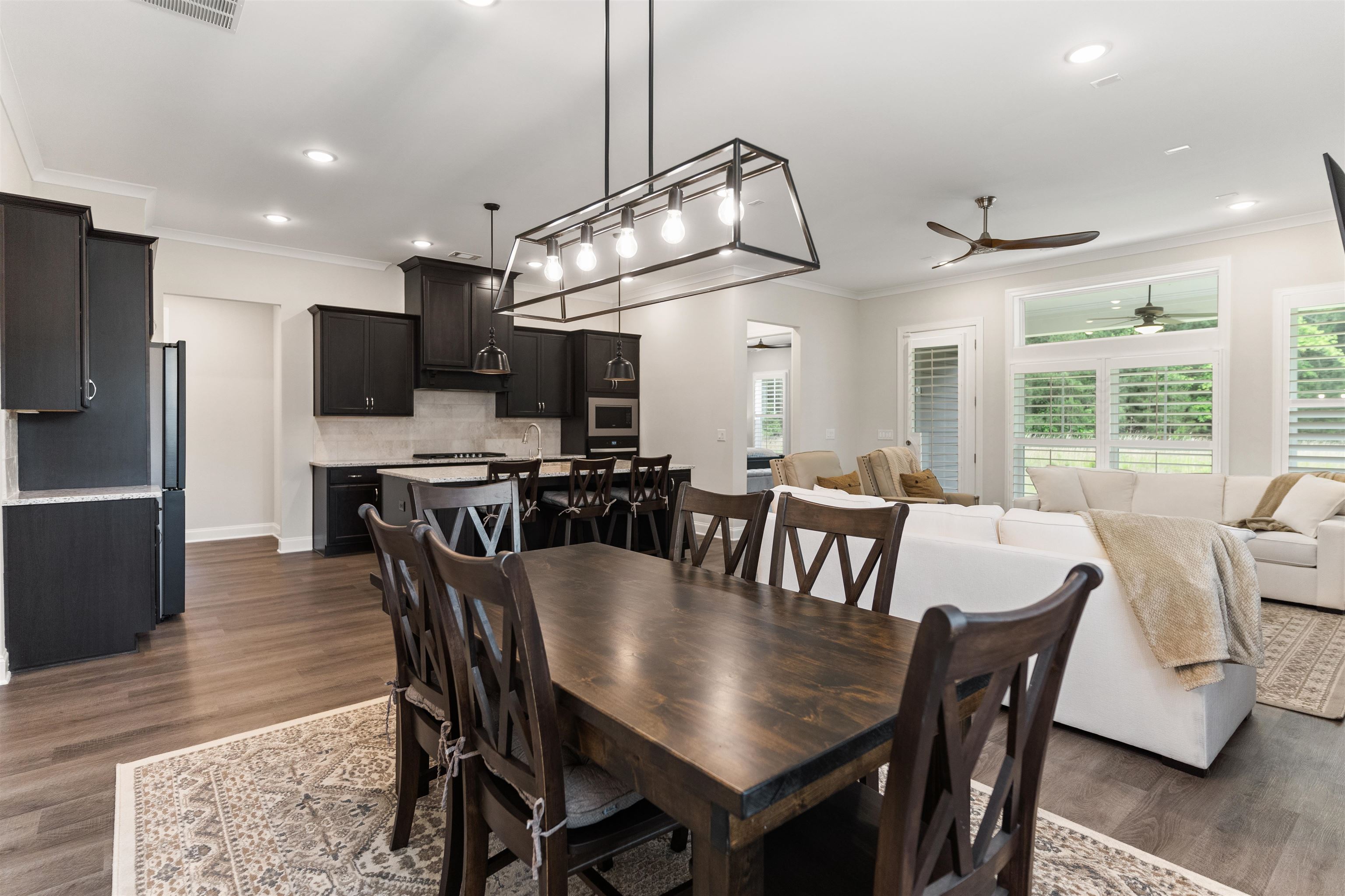1041 PROVIDENCE LOOP