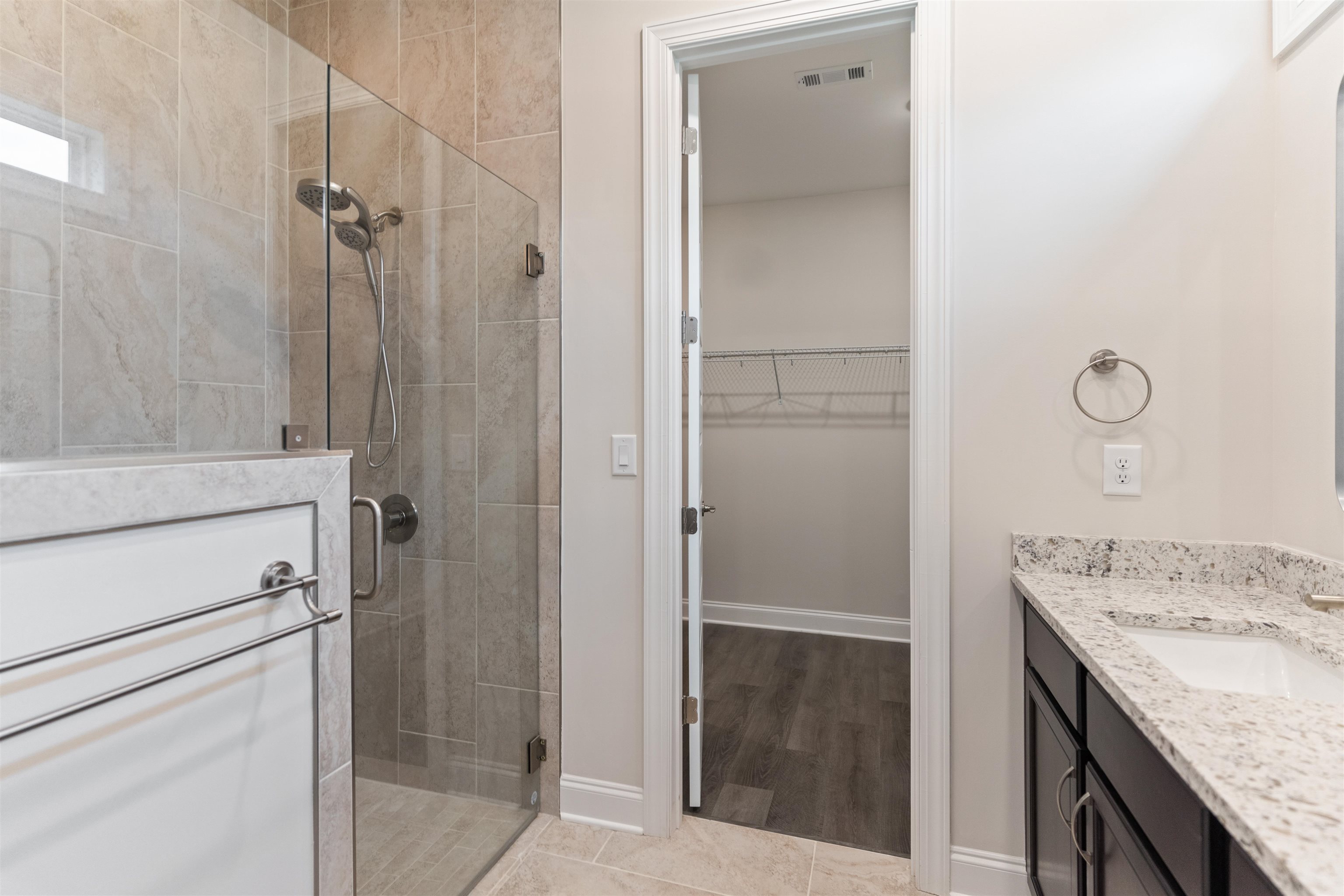 1041 PROVIDENCE LOOP